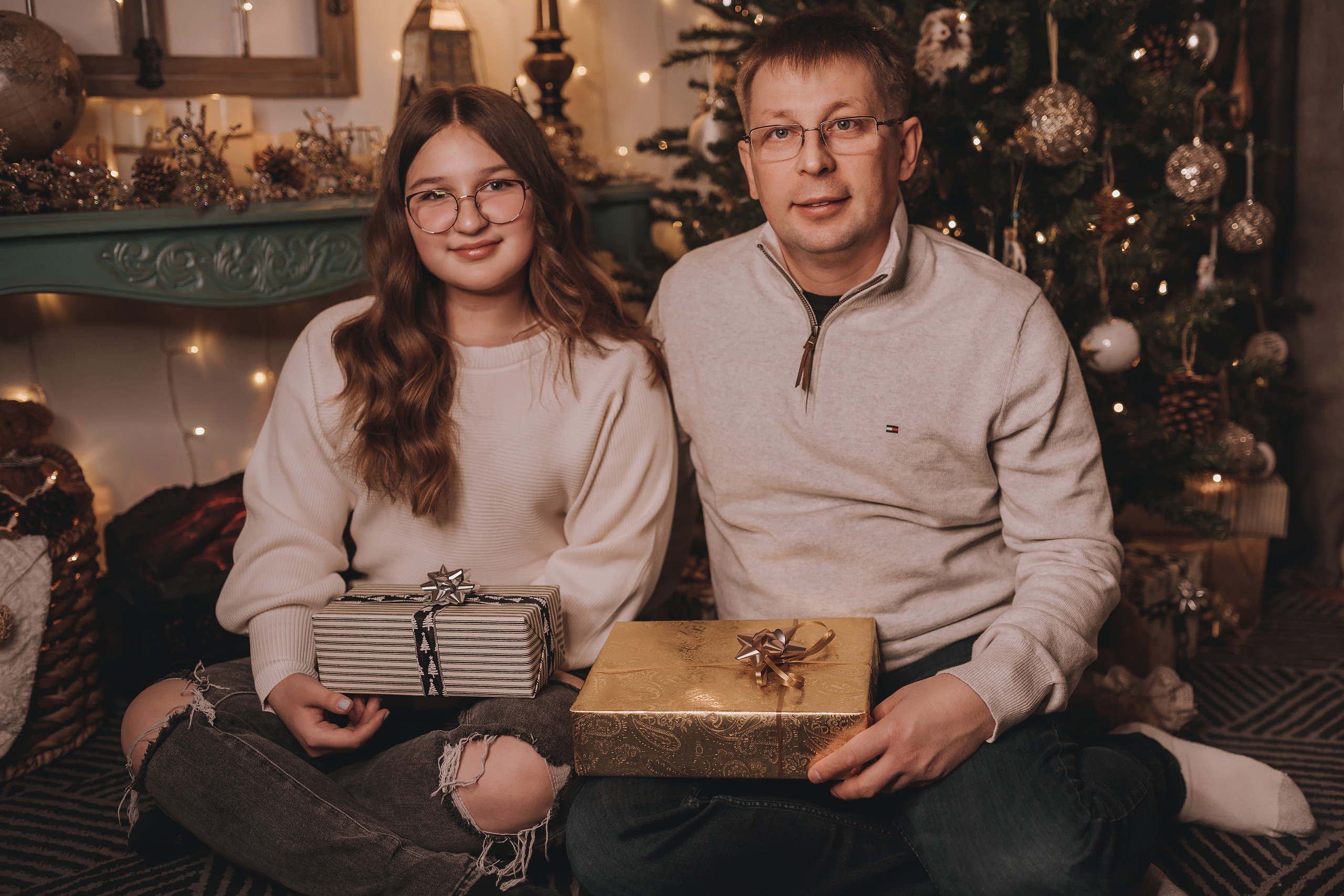 11.12.2022 Christmas Photoshoot 1. Wedding family event photographer in Chicago Nick Yushevich