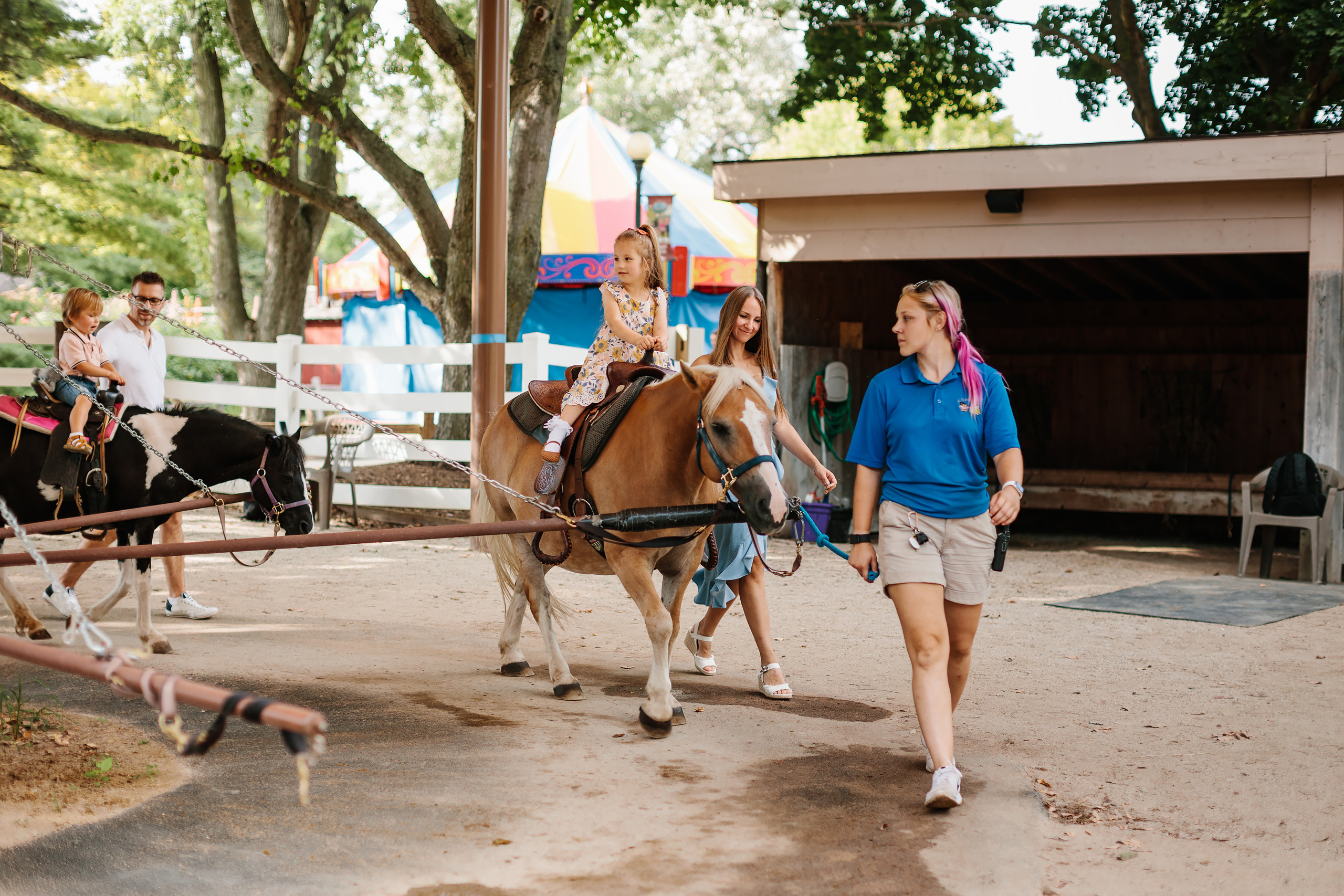 09.03.22 Family Photoshoot. Wedding family event photographer in Chicago Nick Yushevich
