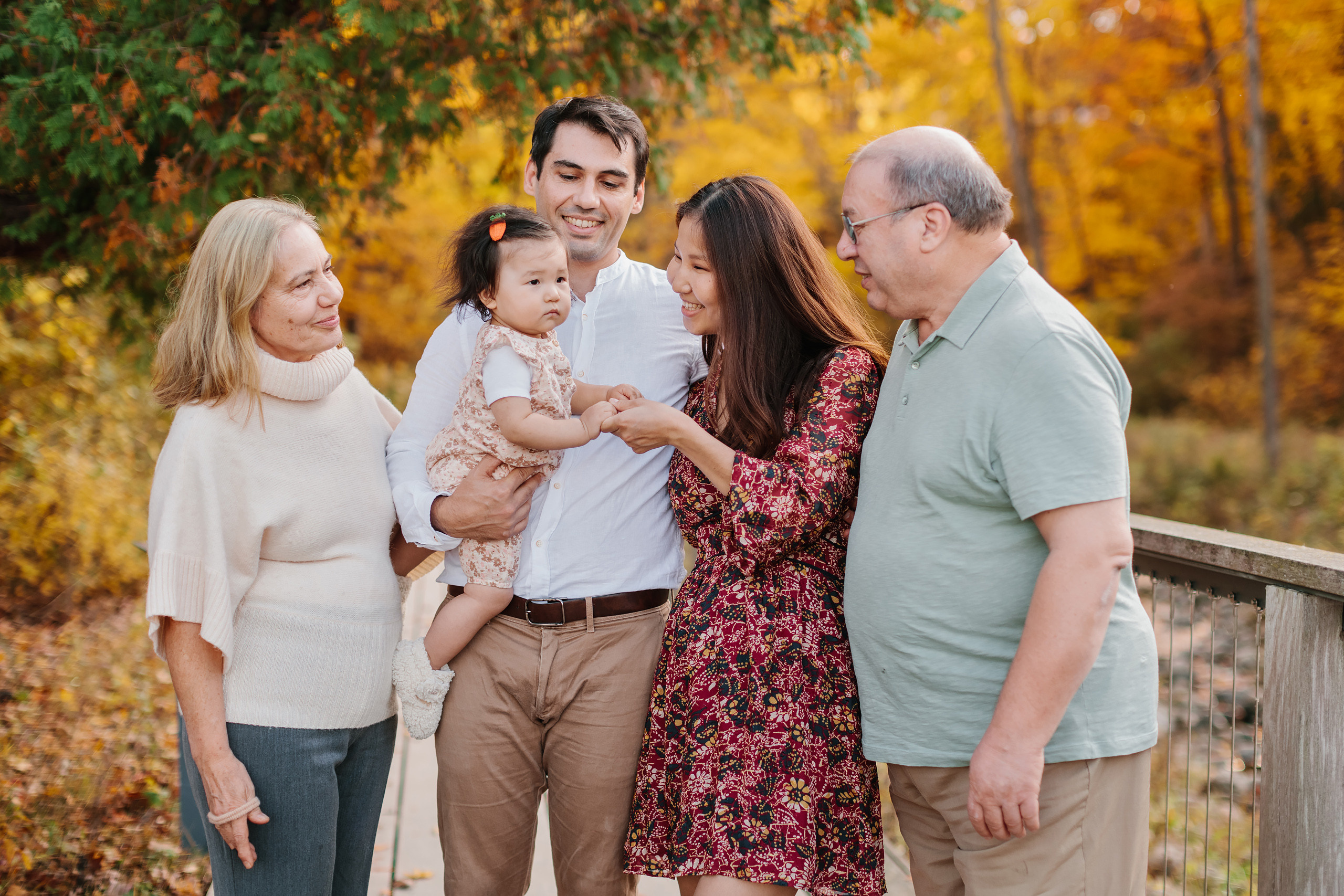 10.23.22 Family Photoshoot. Wedding family event photographer in Chicago Nick Yushevich