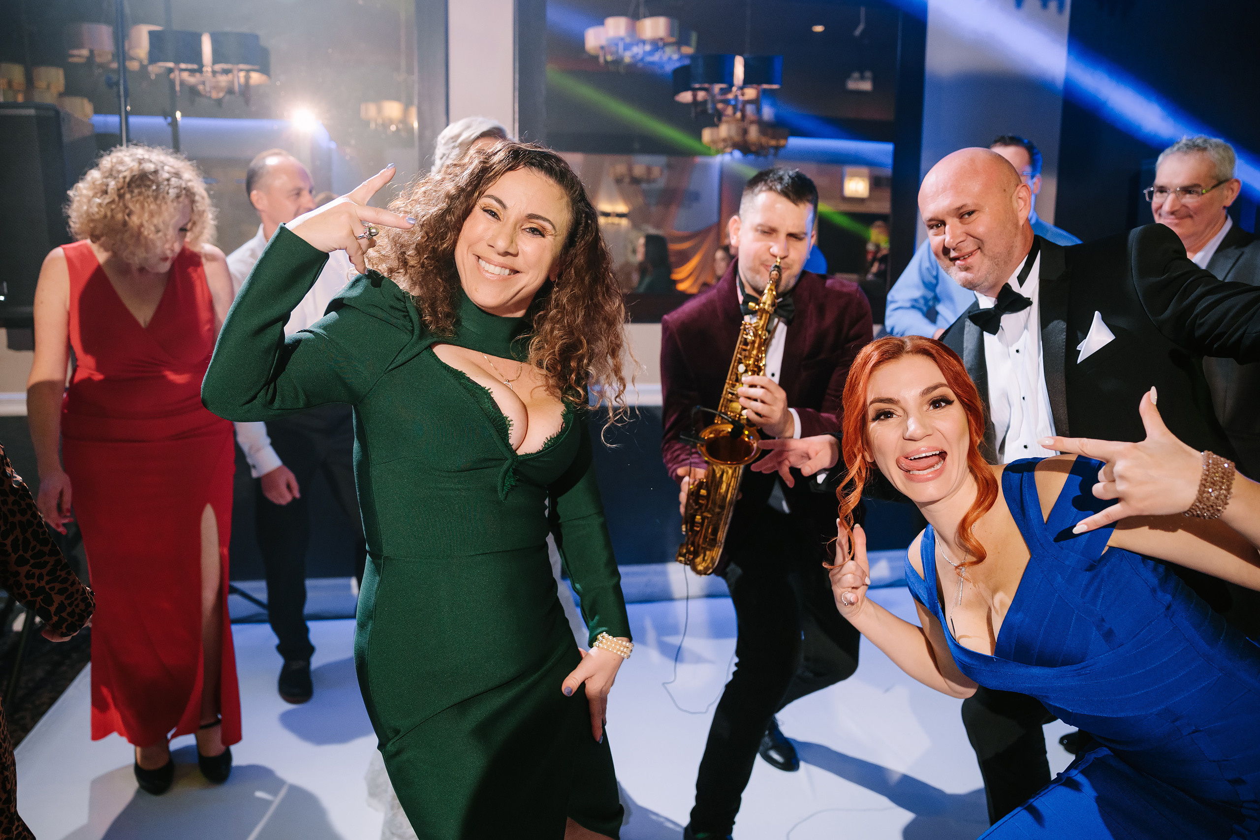 10.29.2022 Wedding. Wedding family event photographer in Chicago Nick Yushevich