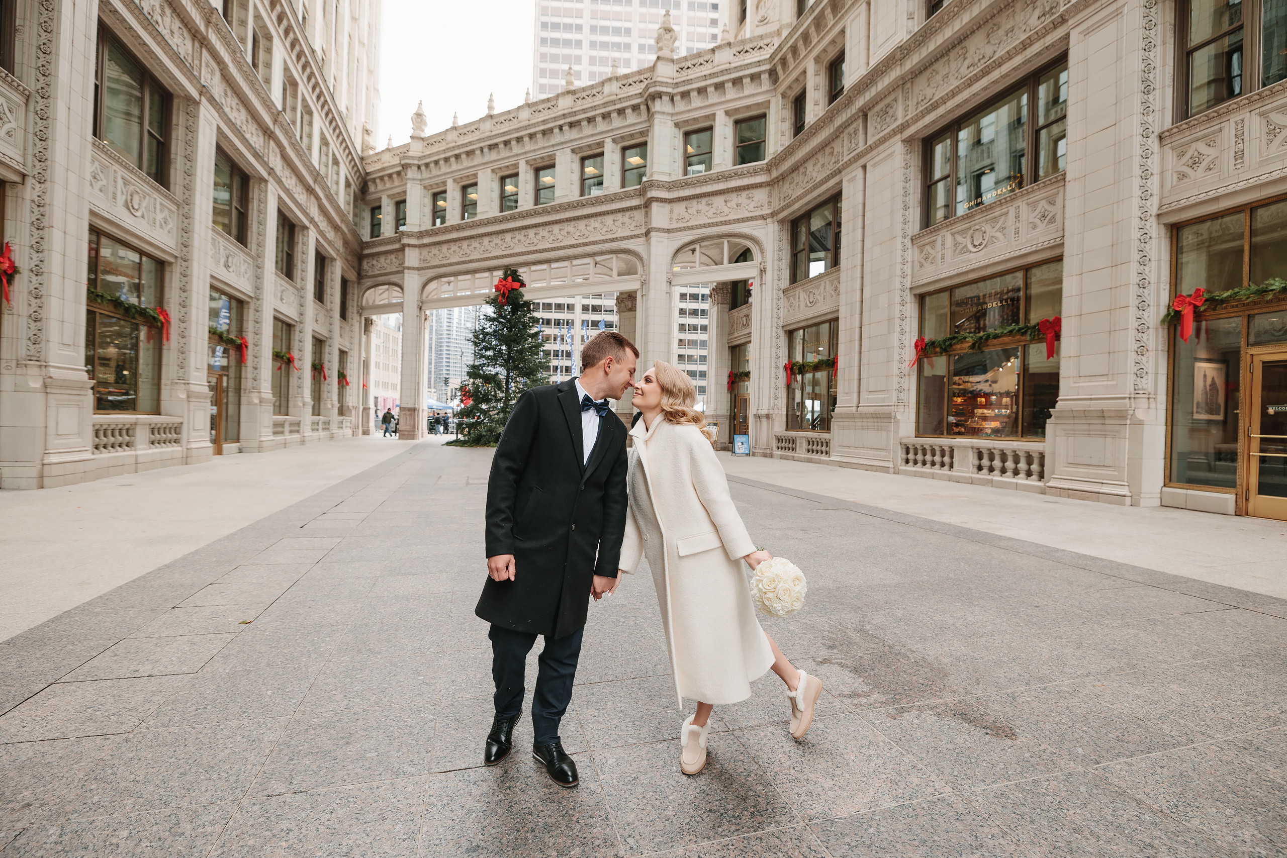 11.19.2022 Wedding. Wedding family event photographer in Chicago Nick Yushevich