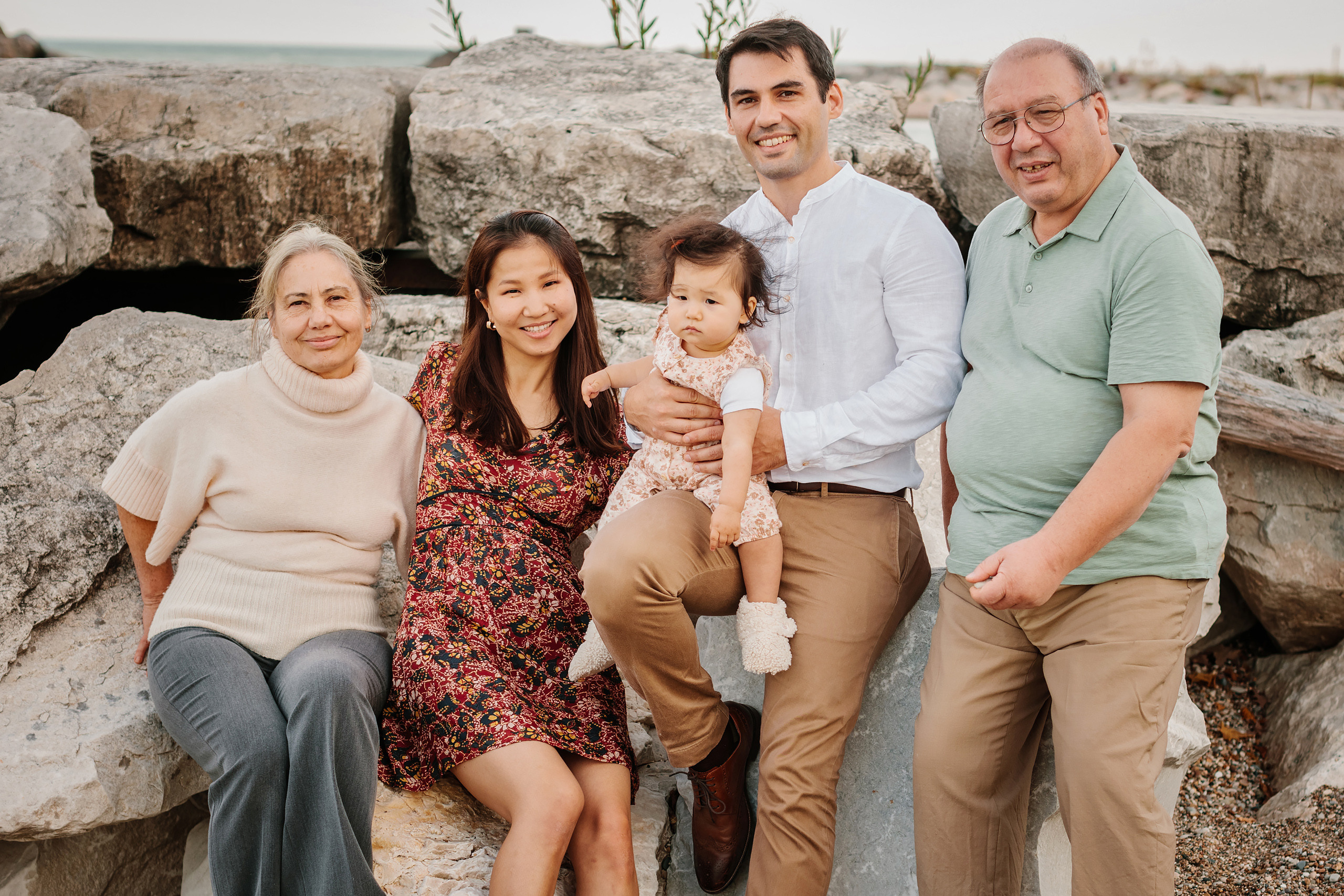 10.23.22 Family Photoshoot. Wedding family event photographer in Chicago Nick Yushevich