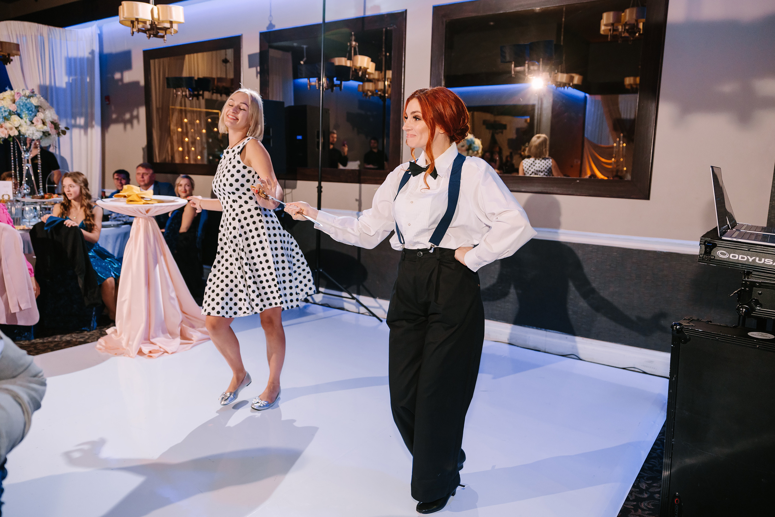 10.29.2022 Wedding. Wedding family event photographer in Chicago Nick Yushevich