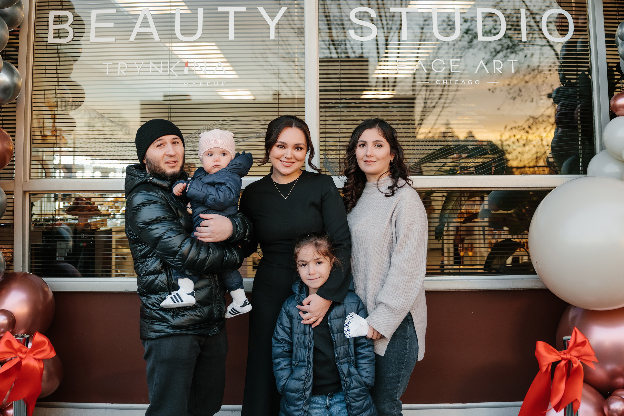 Grand Opening Trynkina Makeup 11.20.2022. Wedding family event photographer in Chicago Nick Yushevich