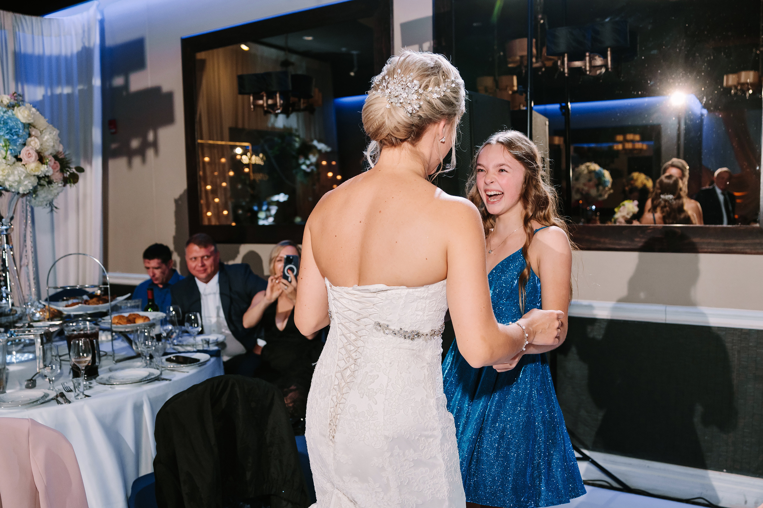 10.29.2022 Wedding. Wedding family event photographer in Chicago Nick Yushevich