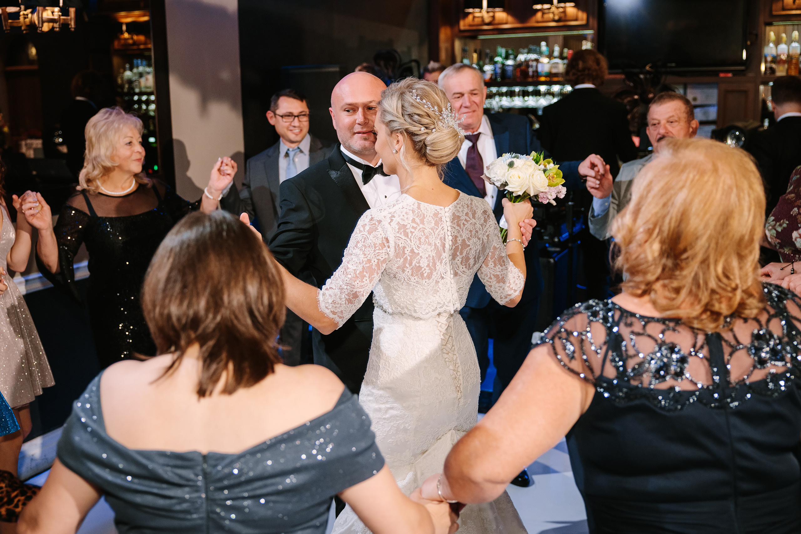 10.29.2022 Wedding. Wedding family event photographer in Chicago Nick Yushevich