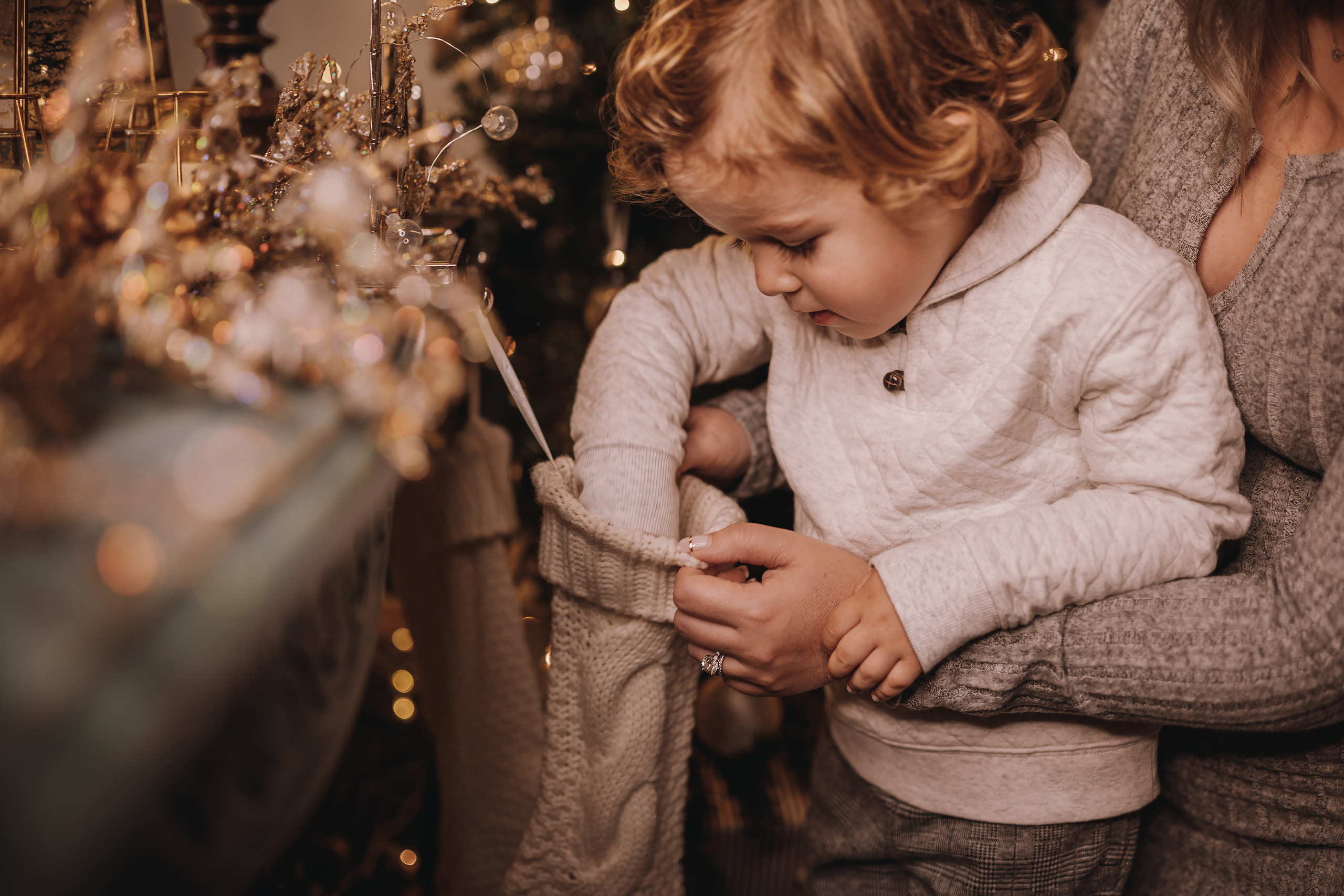 11.27.2022 Christmas Photoshoot 7. Wedding family event photographer in Chicago Nick Yushevich