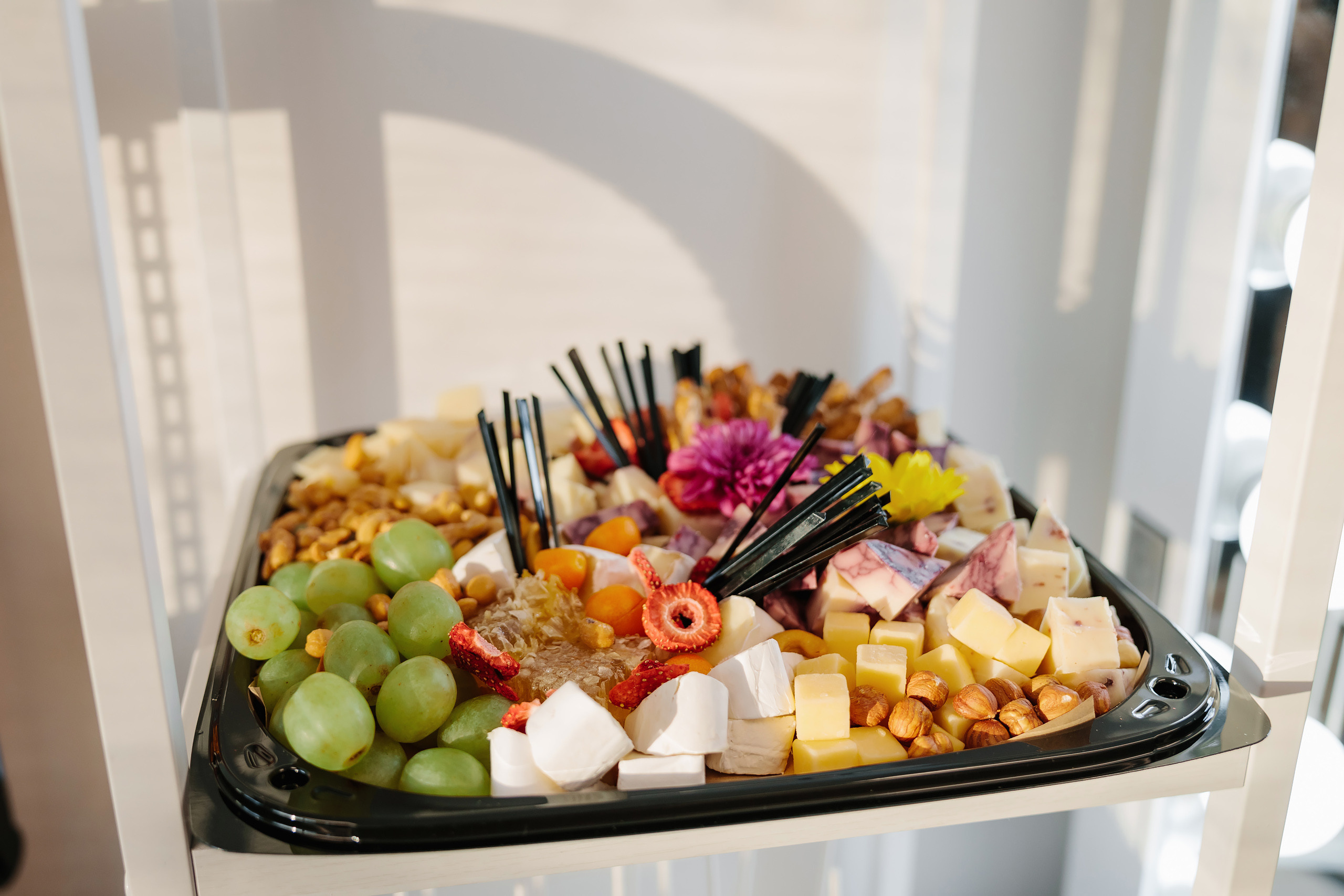 Grand Opening Trynkina Makeup 11.20.2022. Wedding family event photographer in Chicago Nick Yushevich