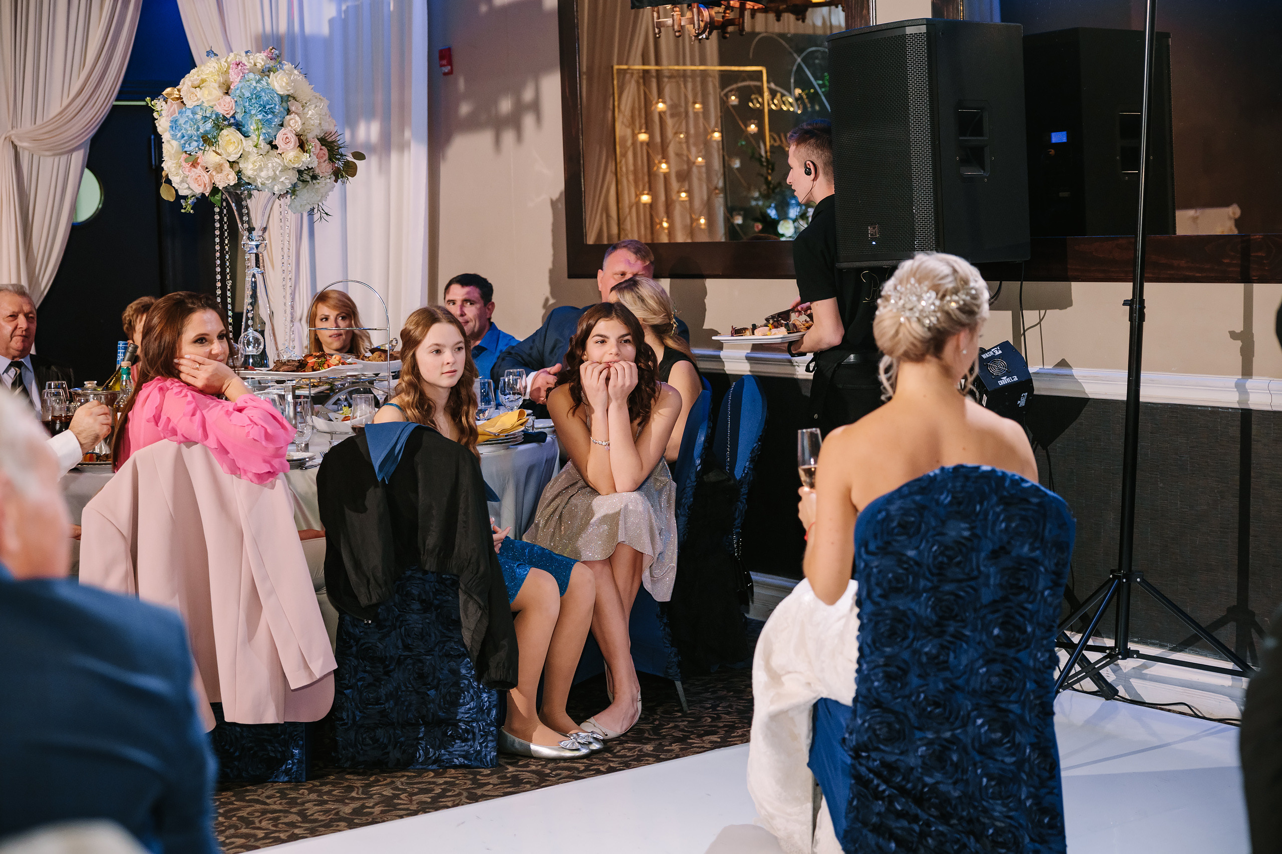 10.29.2022 Wedding. Wedding family event photographer in Chicago Nick Yushevich