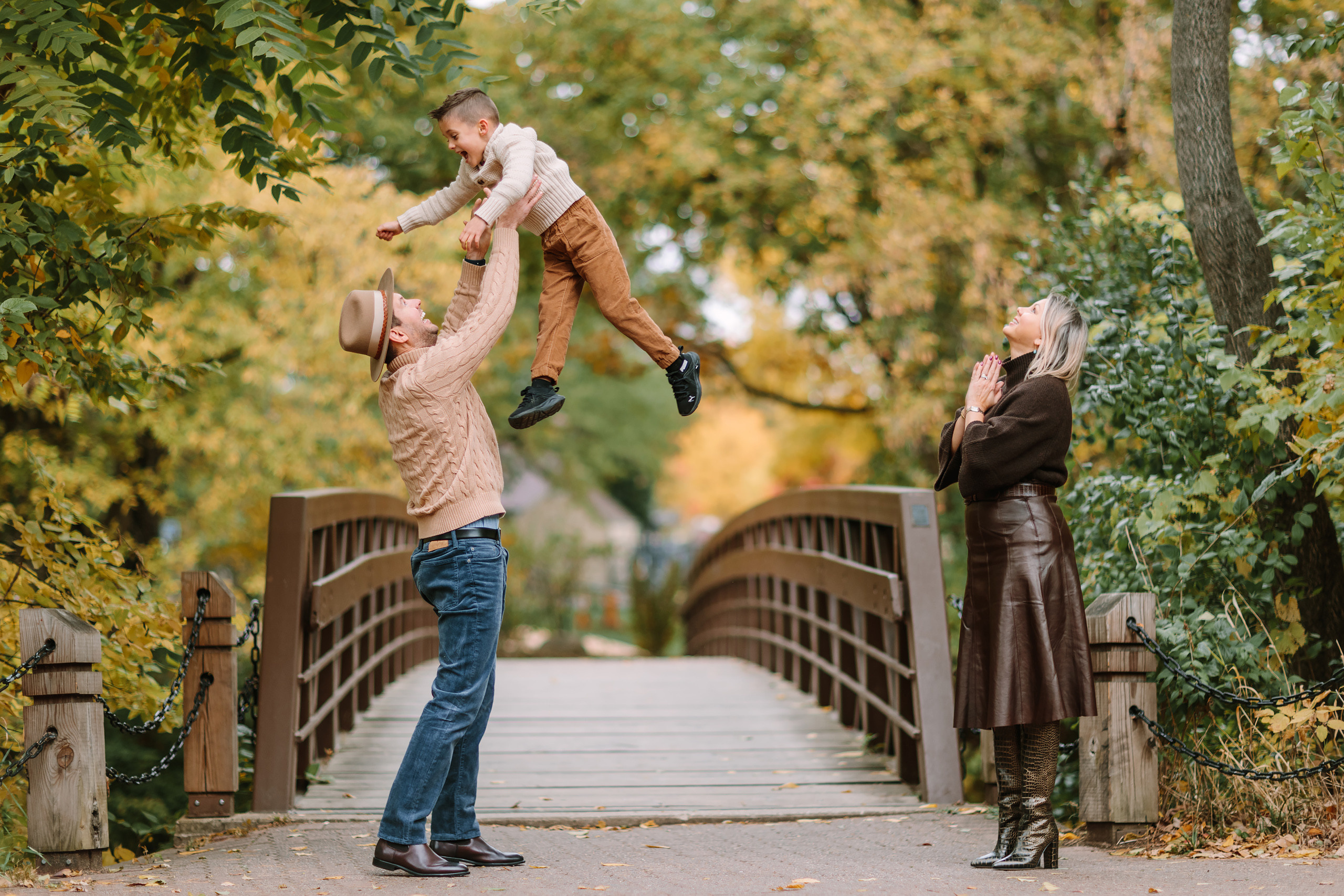 10.16.22 Family Photoshoot. Wedding family event photographer in Chicago Nick Yushevich