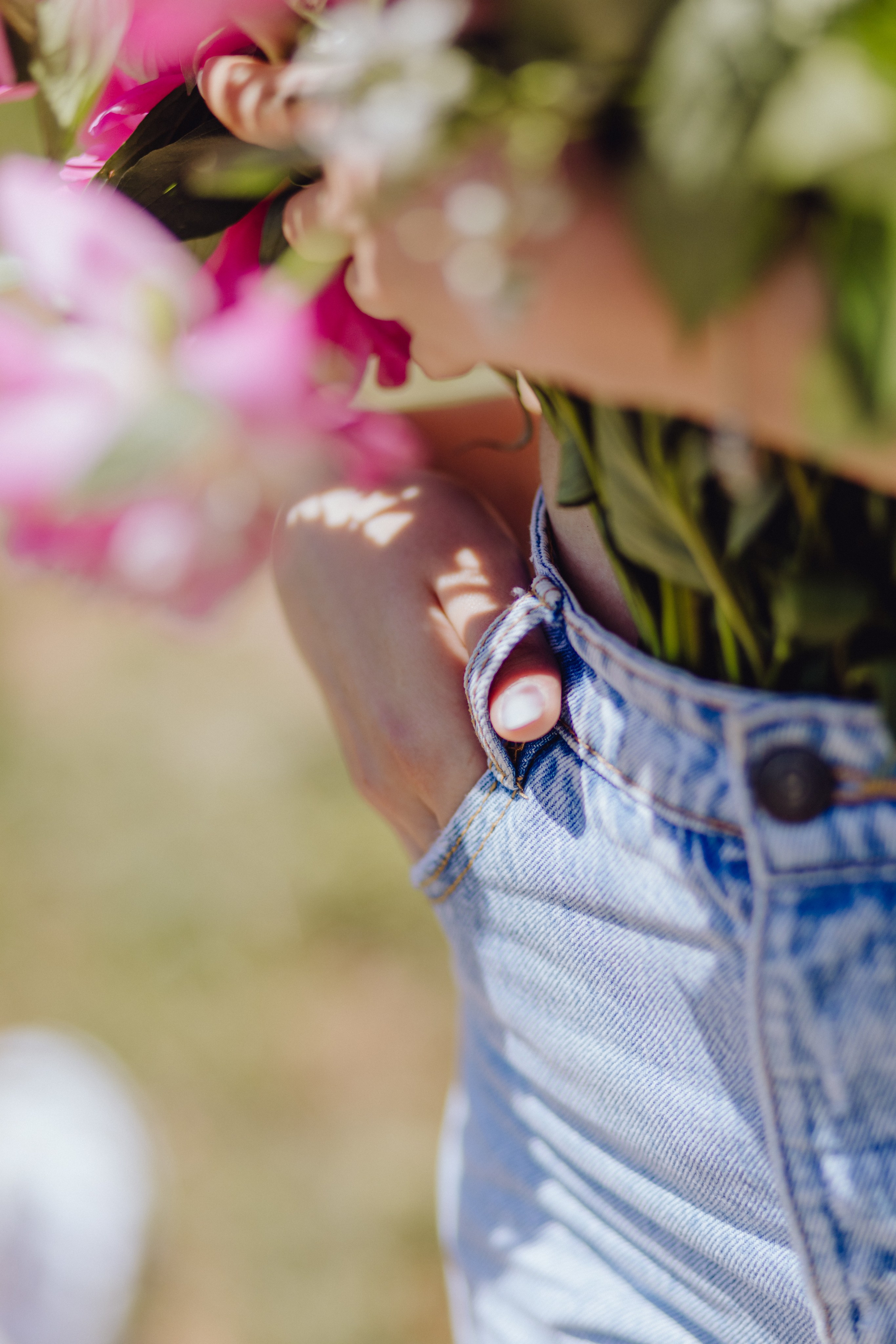 Ada. Wedding & couple photographer from Romania Rut Vetan