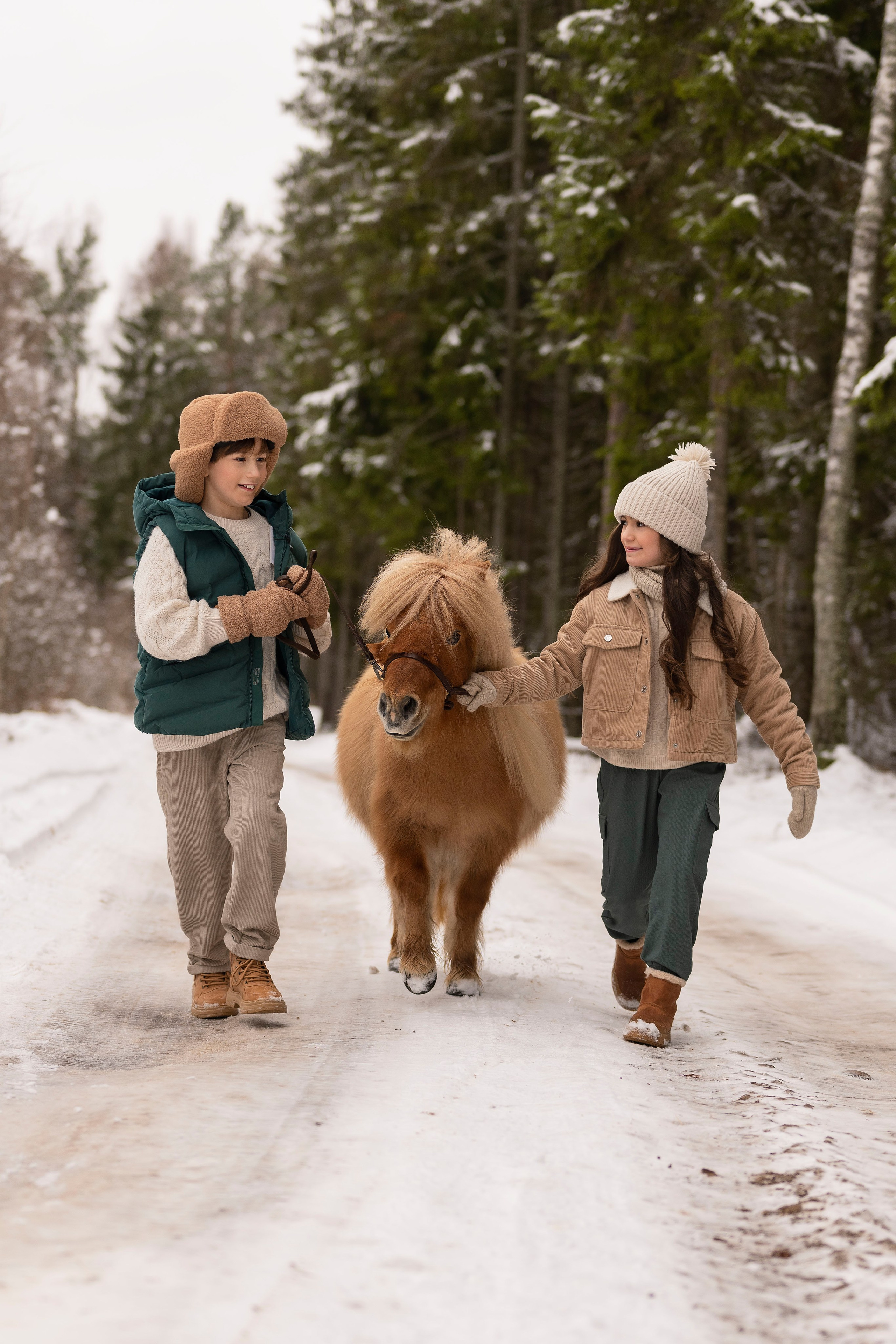 София, Микаэль и пони. Зимняя сказка. Анна Григьян — фотограф ретушёр в Даугавпилсе (Латвия)