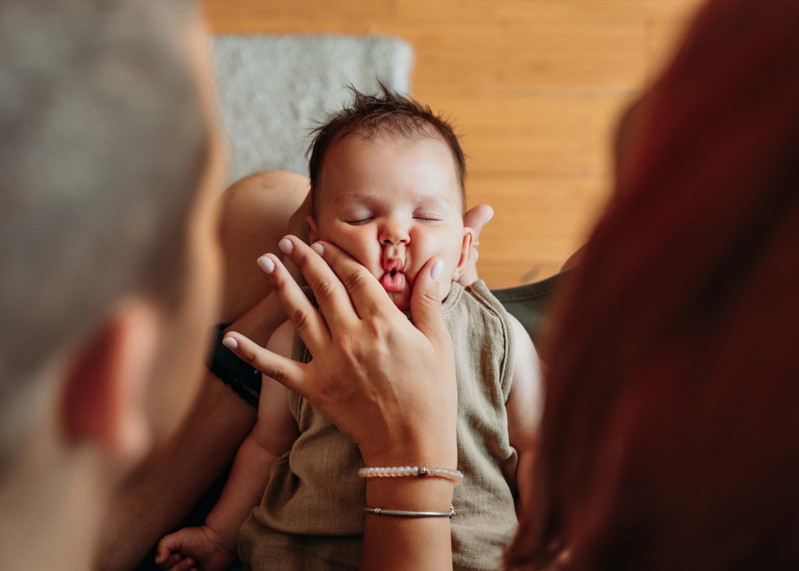 FOTOGRAFISANJE BEBA. DEČIJI FOTOGRAF BEOGRAD|NOVOGODISNJE FOTOGRAFISANJE|CAKE SMASH