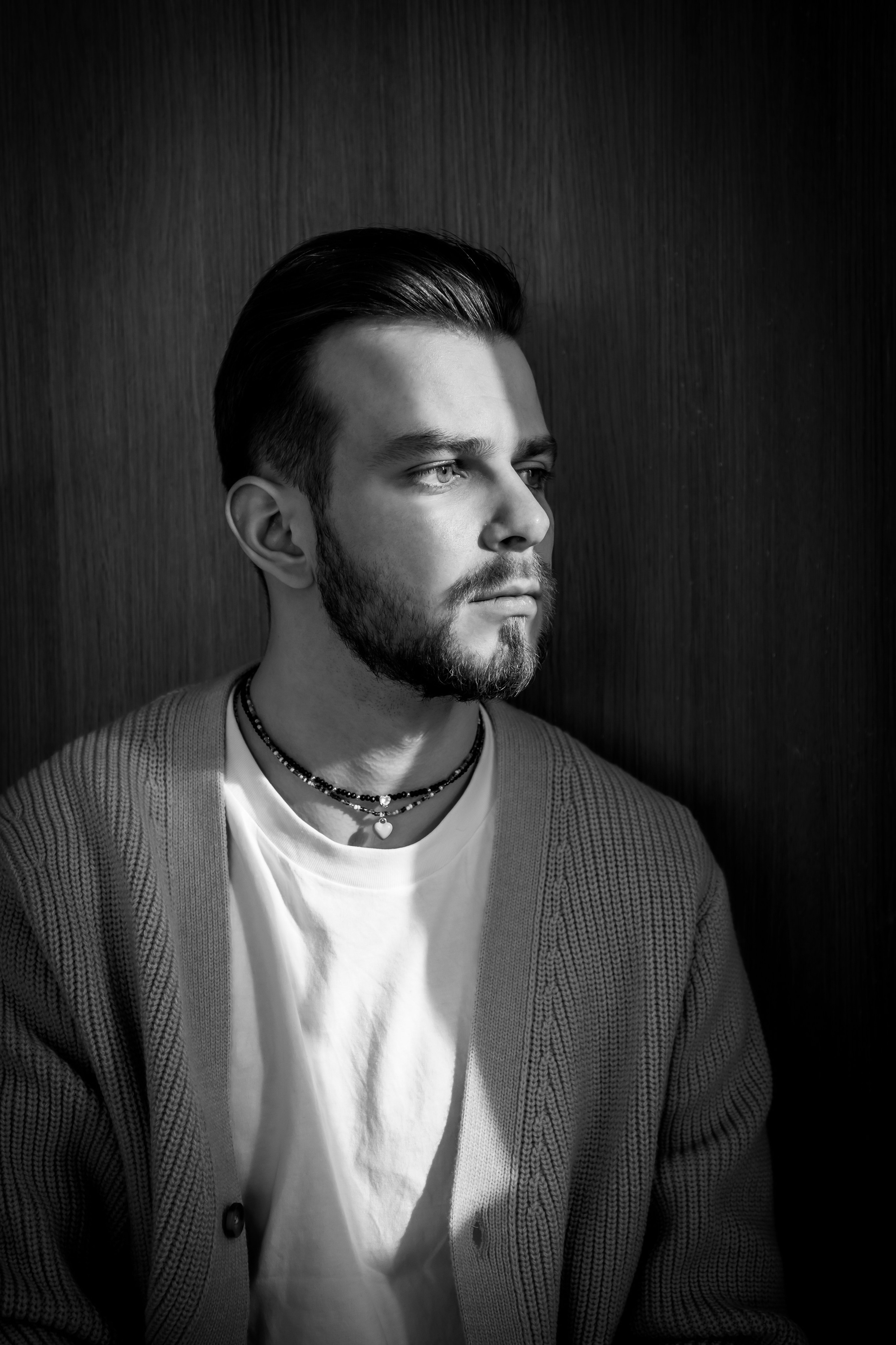 Men studio photography. Photographer in Seoul Dobrokvashina Natalya