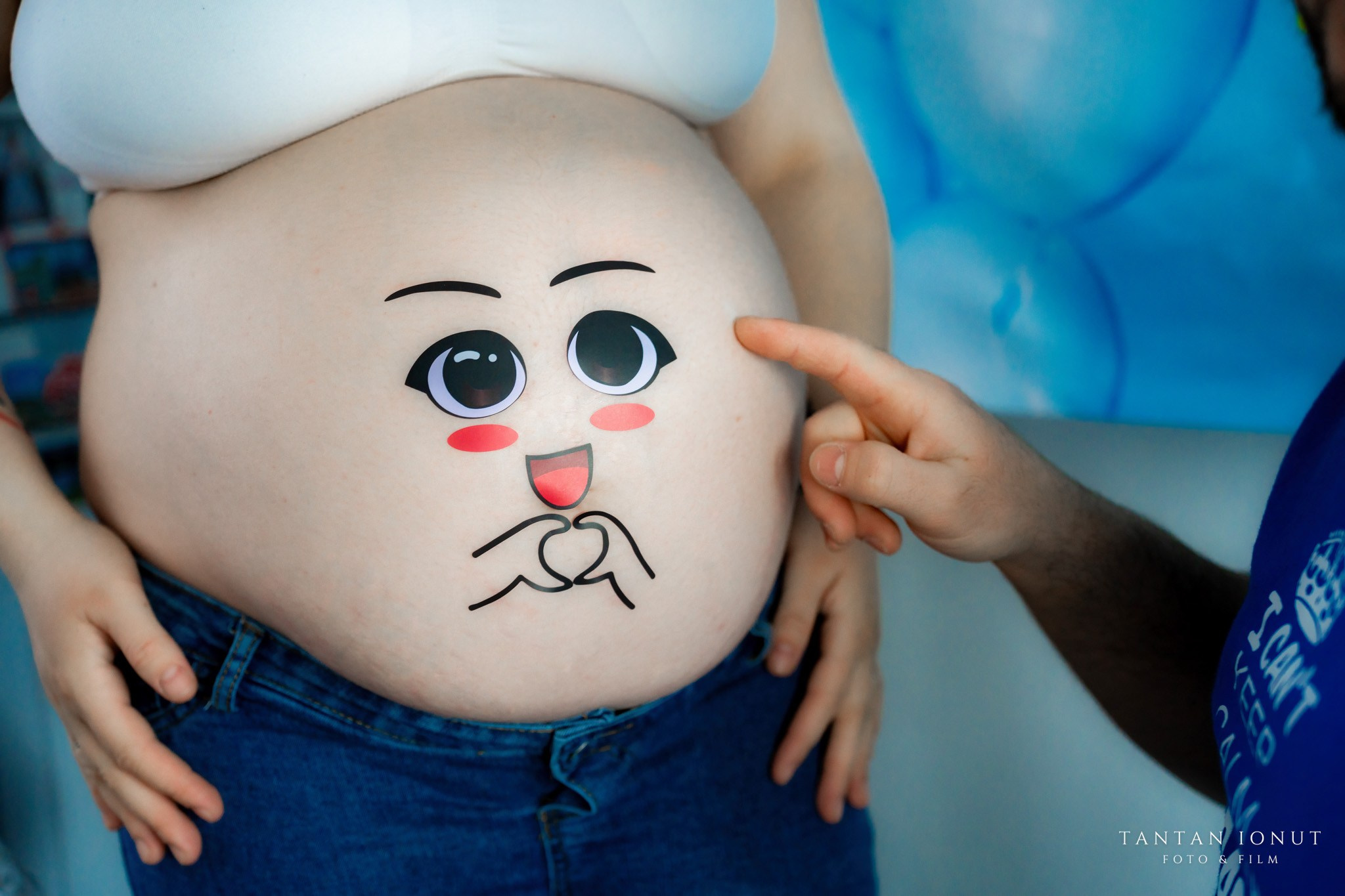Sedinta foto maternitate acasa cu Ionela si Cosmin. TANTAN IONUT FOTO & FILM