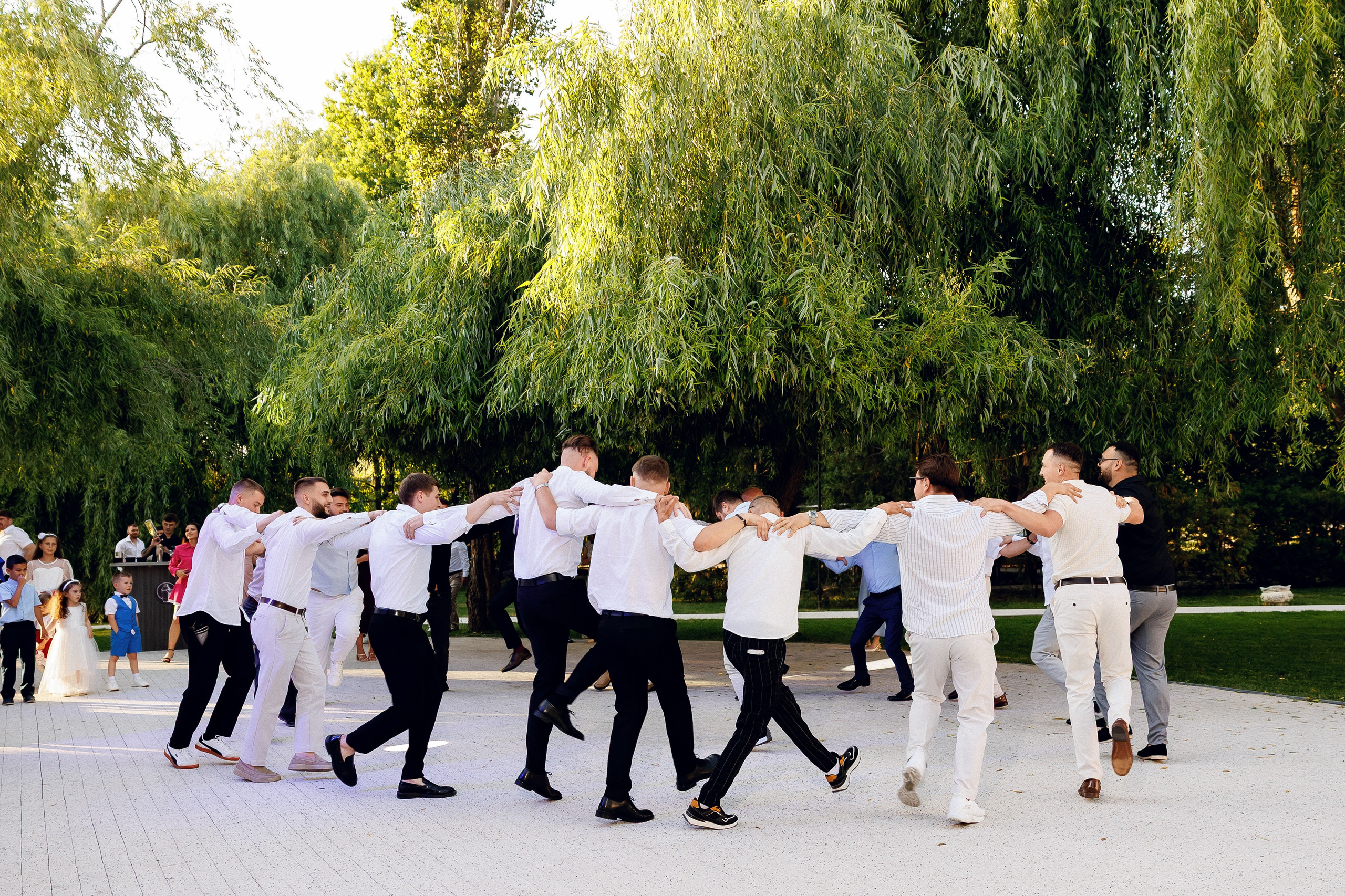 Florin & Corina — Complexul Turistic Costesti — Wedding Day. Servicii Foto și Video 067188353