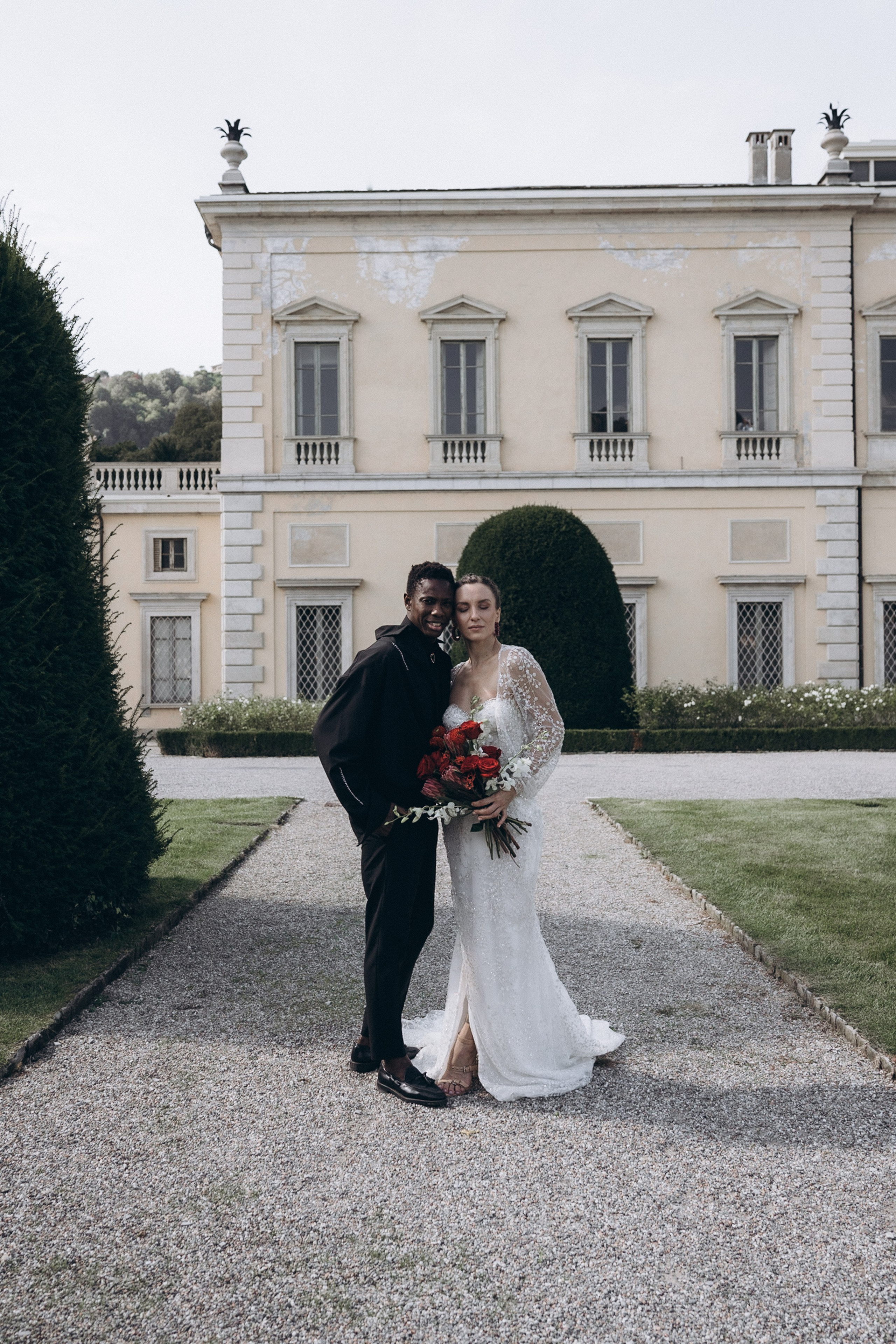 IRINA & AMED • LAKE COMO. PHOTOGRAPHER IN ITALY