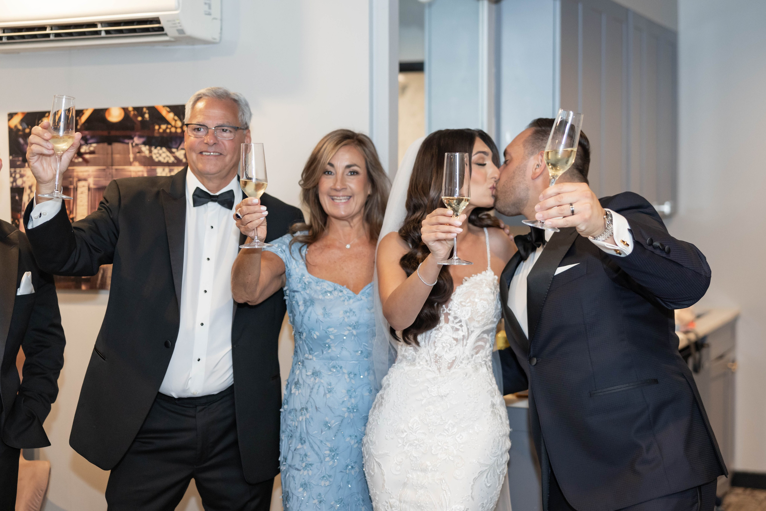 Alyssa & Mike, Washington Blvd, Jersey City, NJ. Wedding Photo & Video