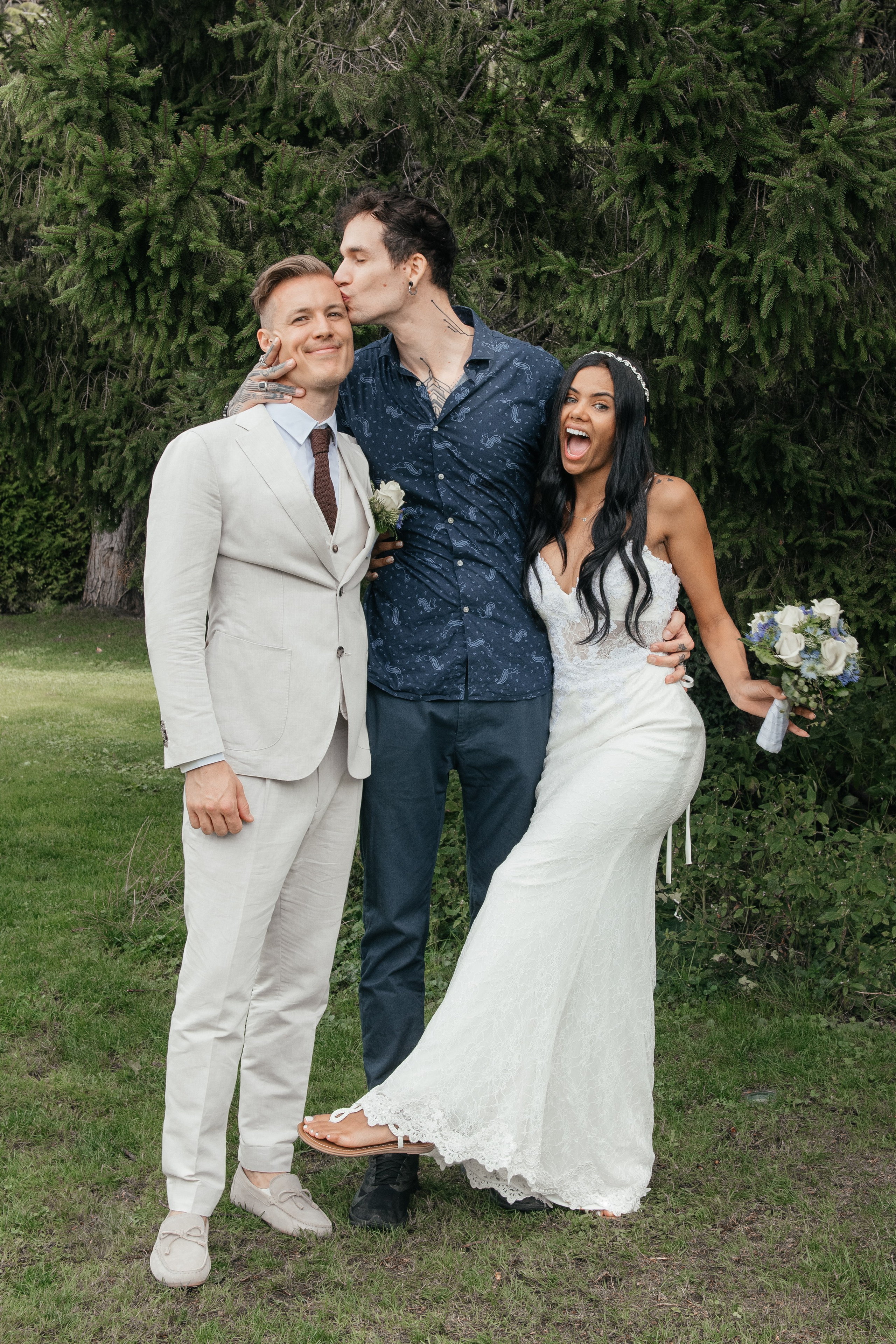 KAIANE & BENJAMIN Meilen, Switzerland. I am Elena Altendorfer. Wedding photographer in Zurich and Switzerland