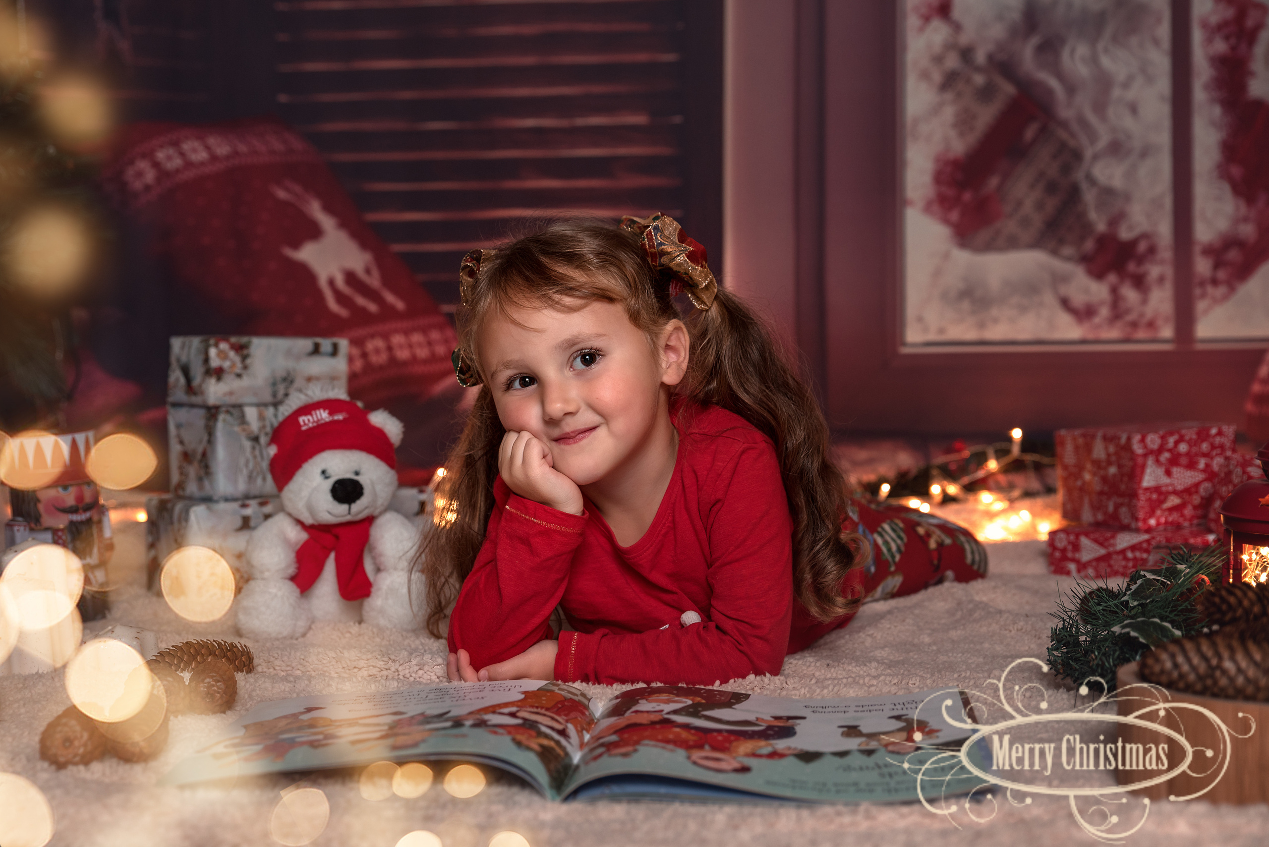 Christmas. Family and Children Photographer /Φωτογράφος