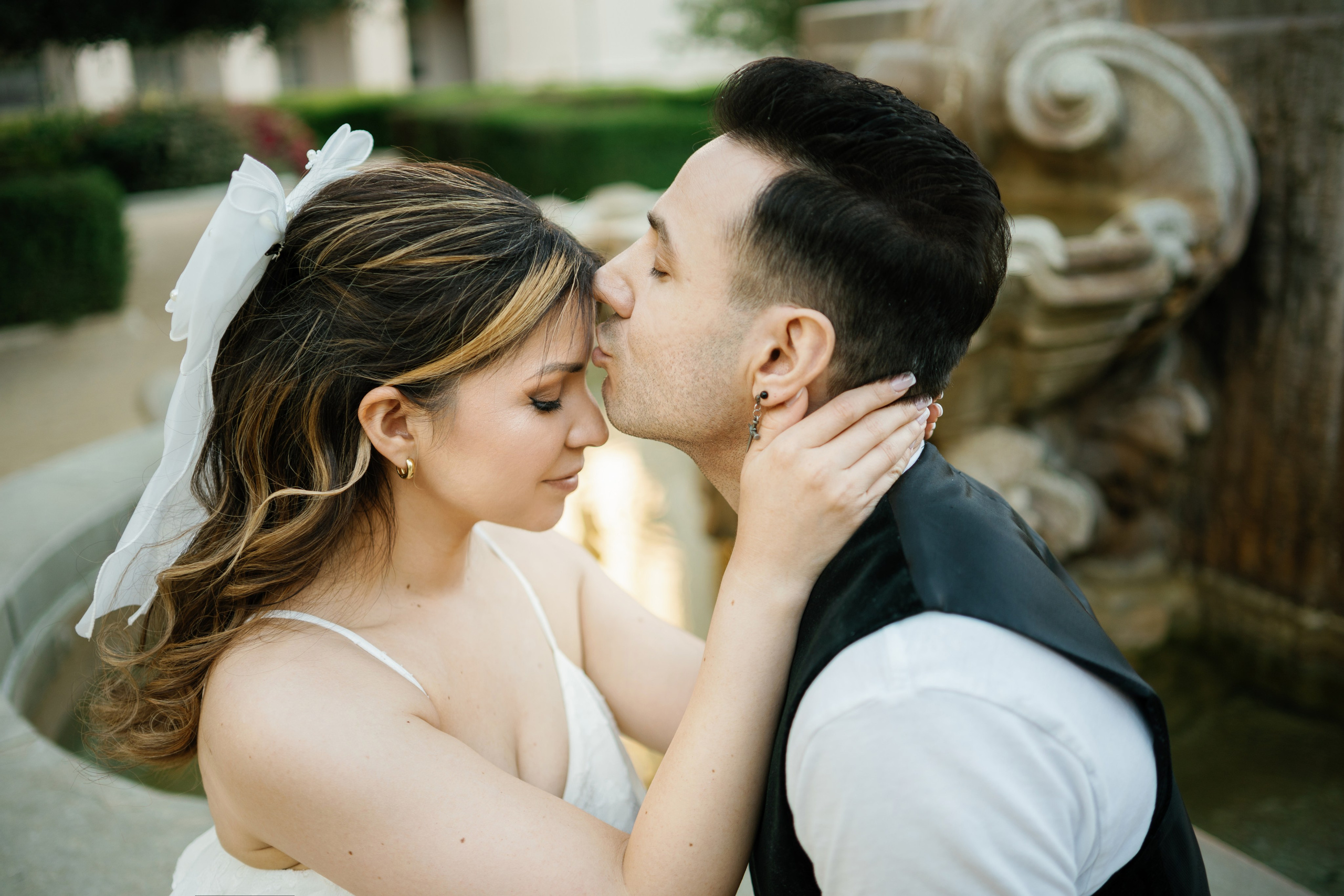 Pasadena City Hall Engagement Photoshoot, California. Wedding Photography & Videography Team in California, Los Angeles, San Francisco, San Diego and Travel