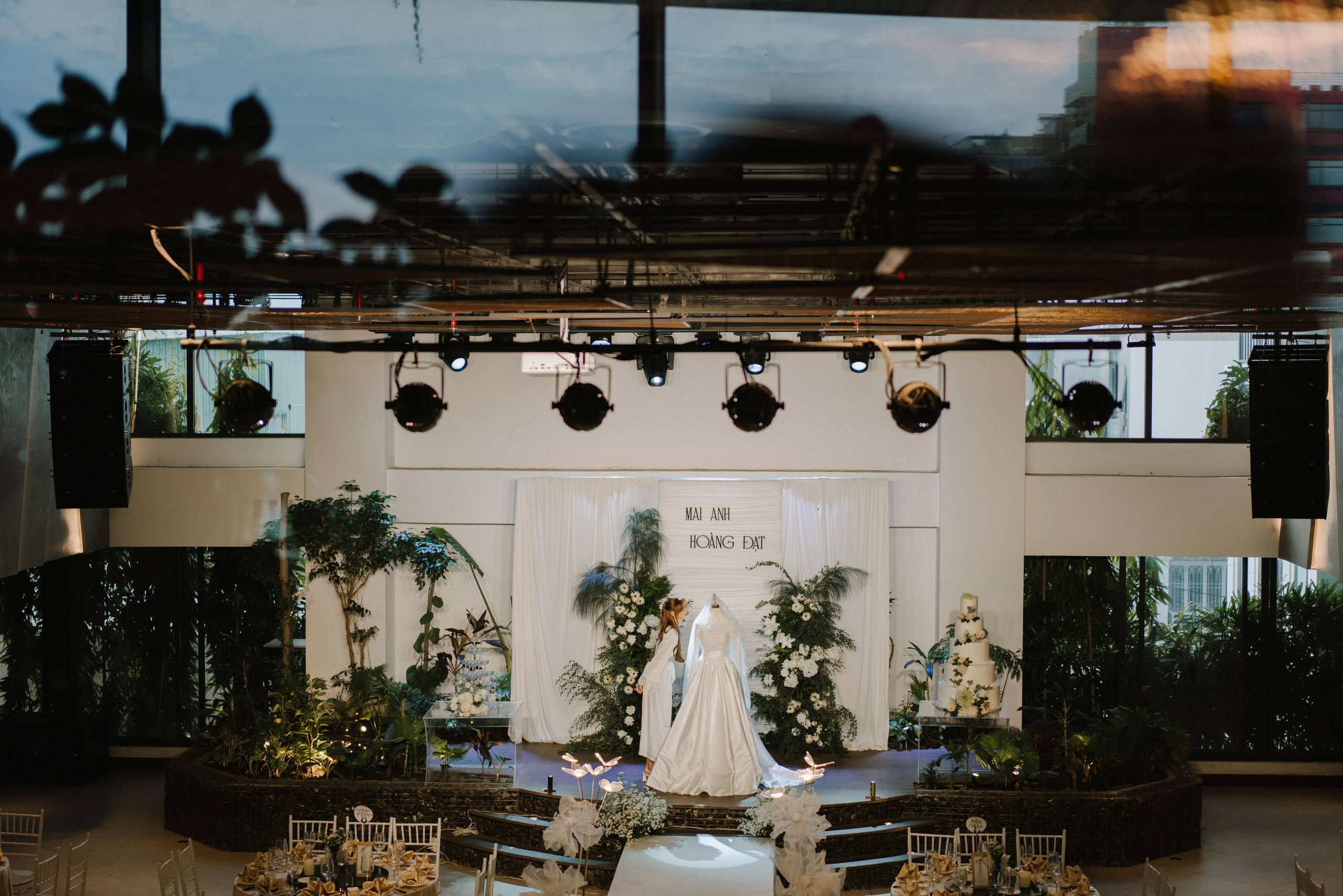 Dat + MaiAnh. BenColor Studio