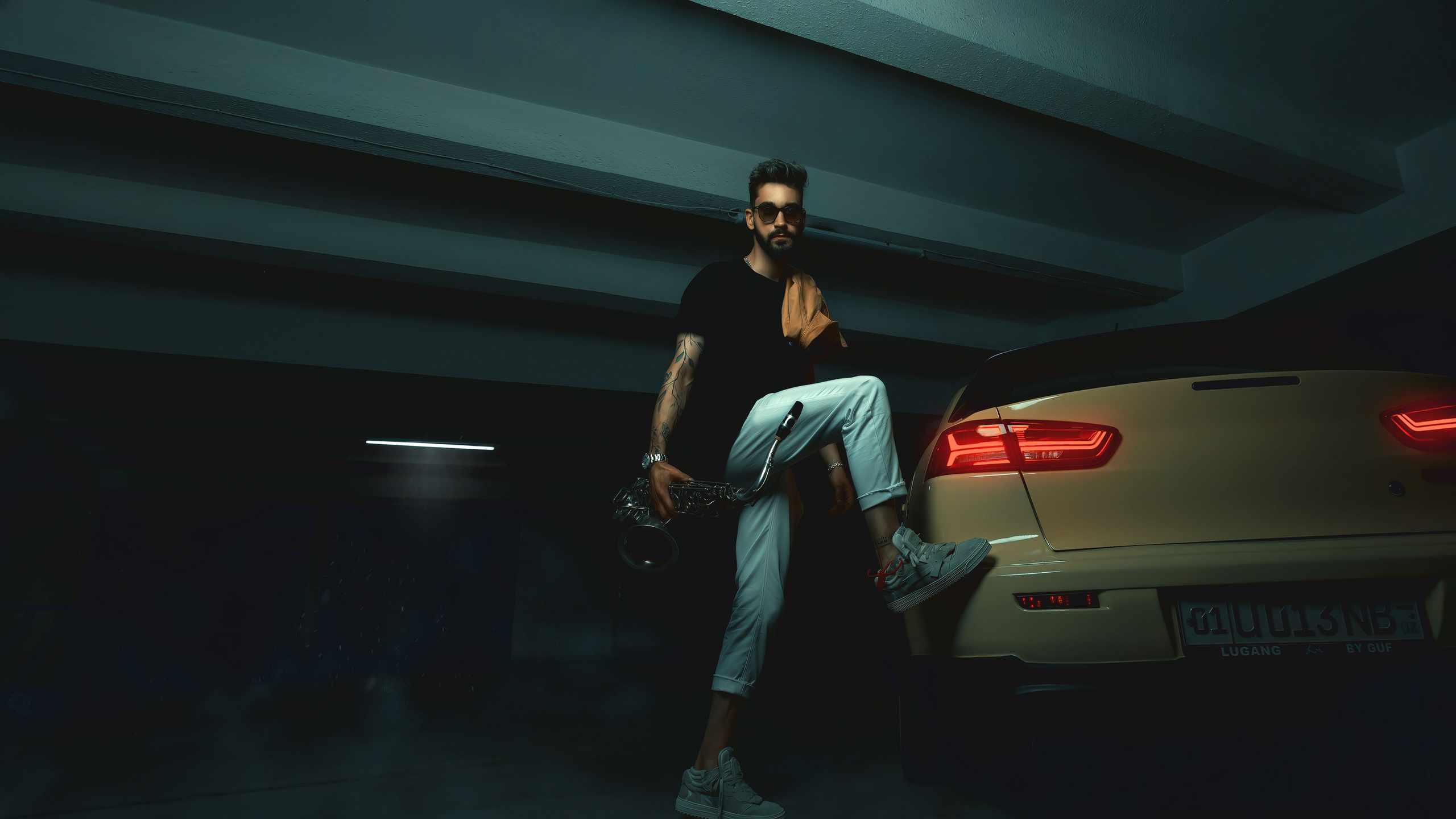 Alex. Nifty photography — коммерческий и портретный фотограф в Ташкенте. Студийная и выездная съёмка