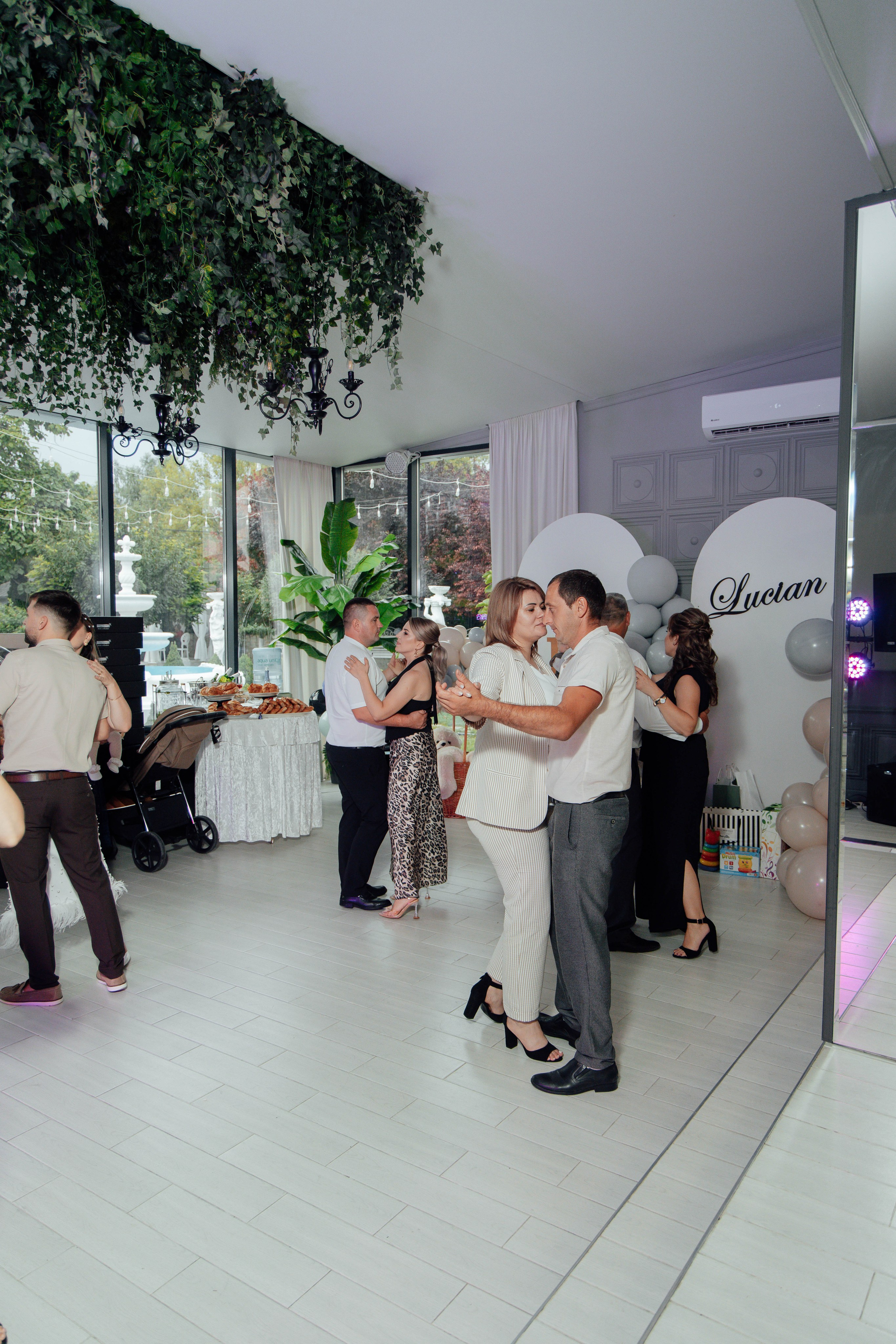 Cumetrie. Свадебный Фотограф, Детский и семейый Фотограф Молдова