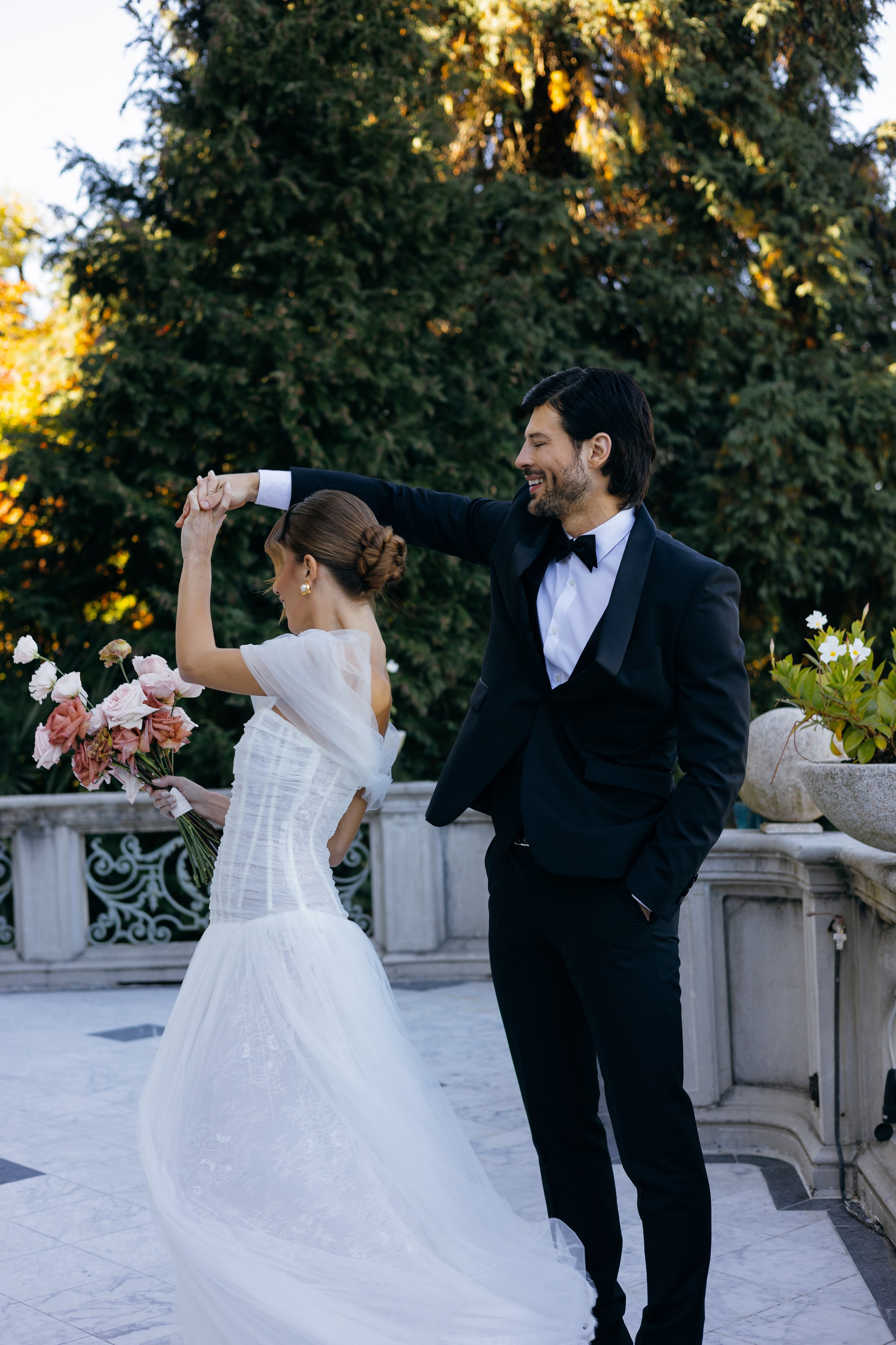 Catherine and Samuel. Sara Luca Wedding Photographer in Italy and Europe