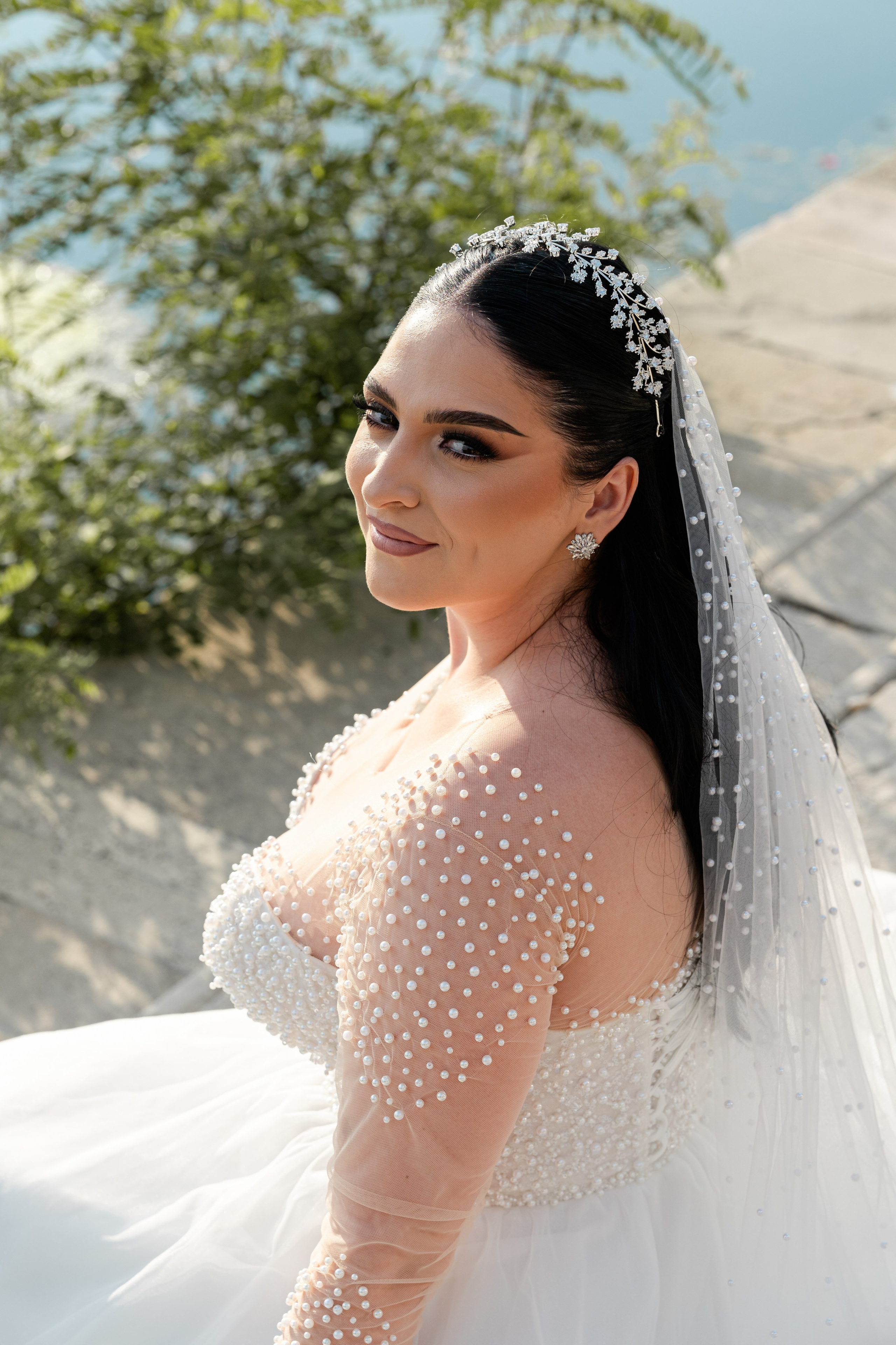 Nuntă - Gabriela și Alexandru. ALB — Alexandru-Laurențiu Bîrsan | Fotograf în București