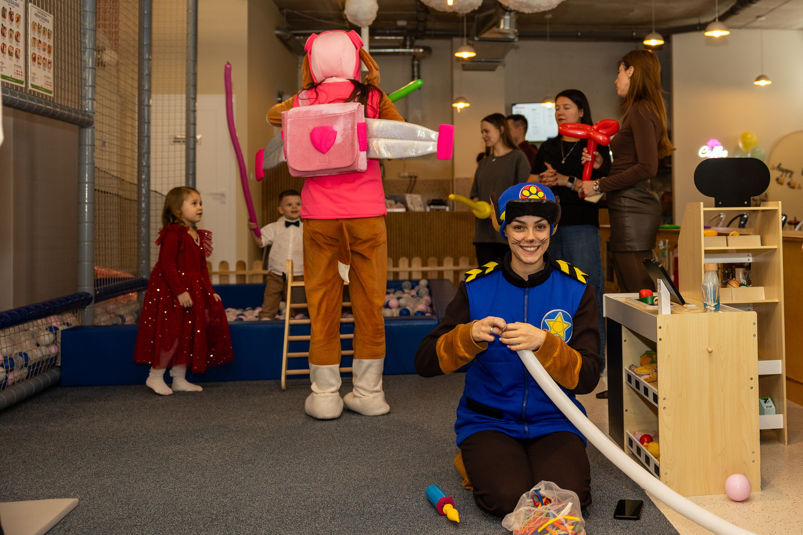 День рождения Артёма 24 января 2026 года. Семейный и детский фотограф в Варшаве Мила Бобровская