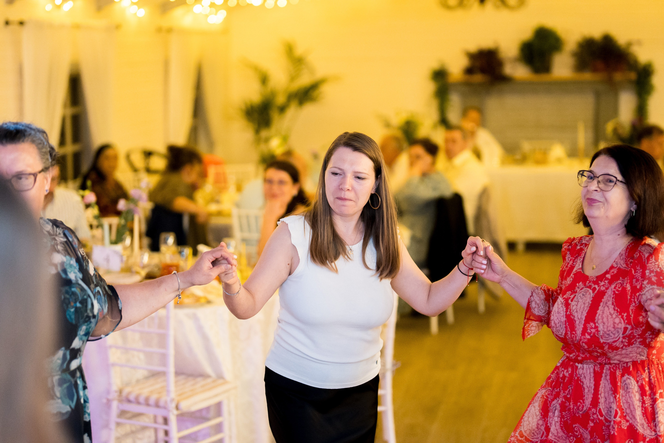 PARTY. Gabriel Florea — Fotograf nuntă București