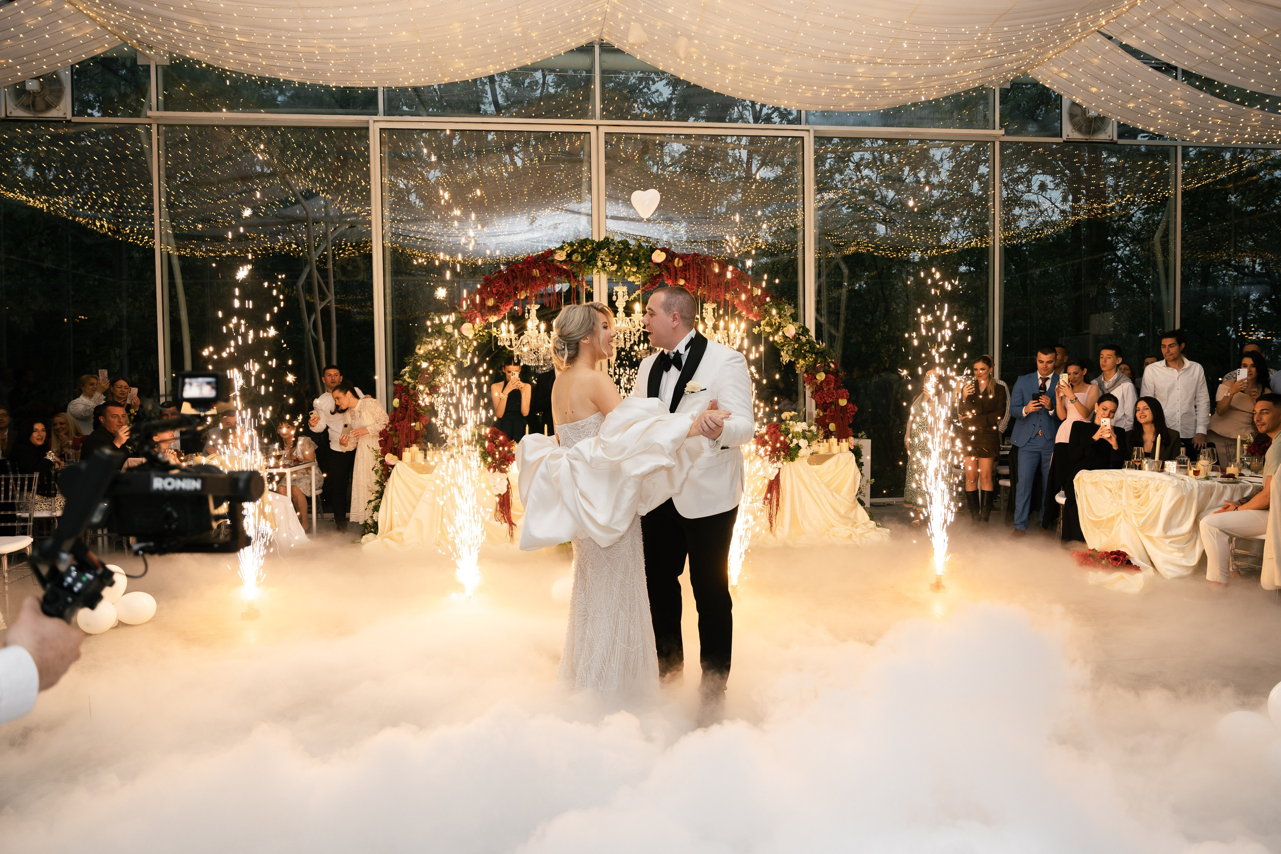 S&J | Timeless Frames at Hotel Moskva. Black Sheep Produkcija| Wedding Photography and Wedding Films, based in Kragujevac, Europe / Fotograf i videograf, Kragujevac, Srbija