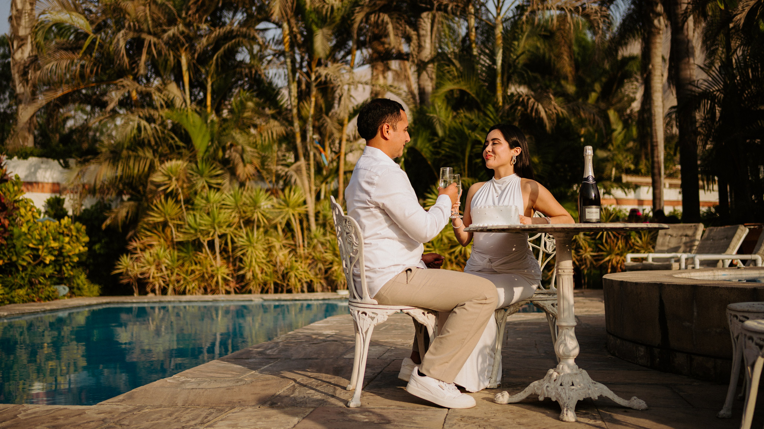 Alejandra y Brayan. Fotógrafo de Bodas en Lima | Ronhy Altamirano. Fotografía narrativa y cinematográfica para bodas, quinceañeras y eventos exclusivos