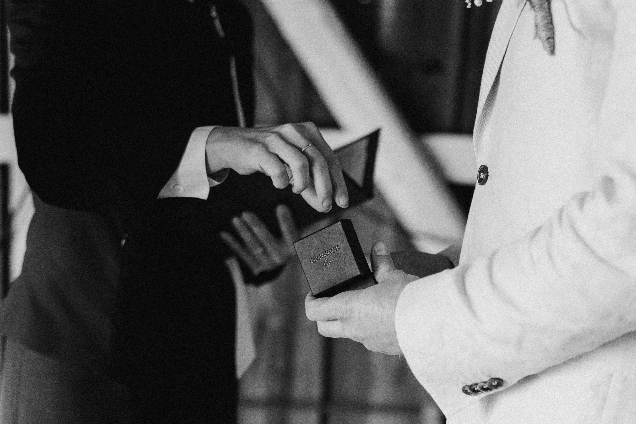 A&O. Wedding and potrait photographer in Helsinki Vickan O