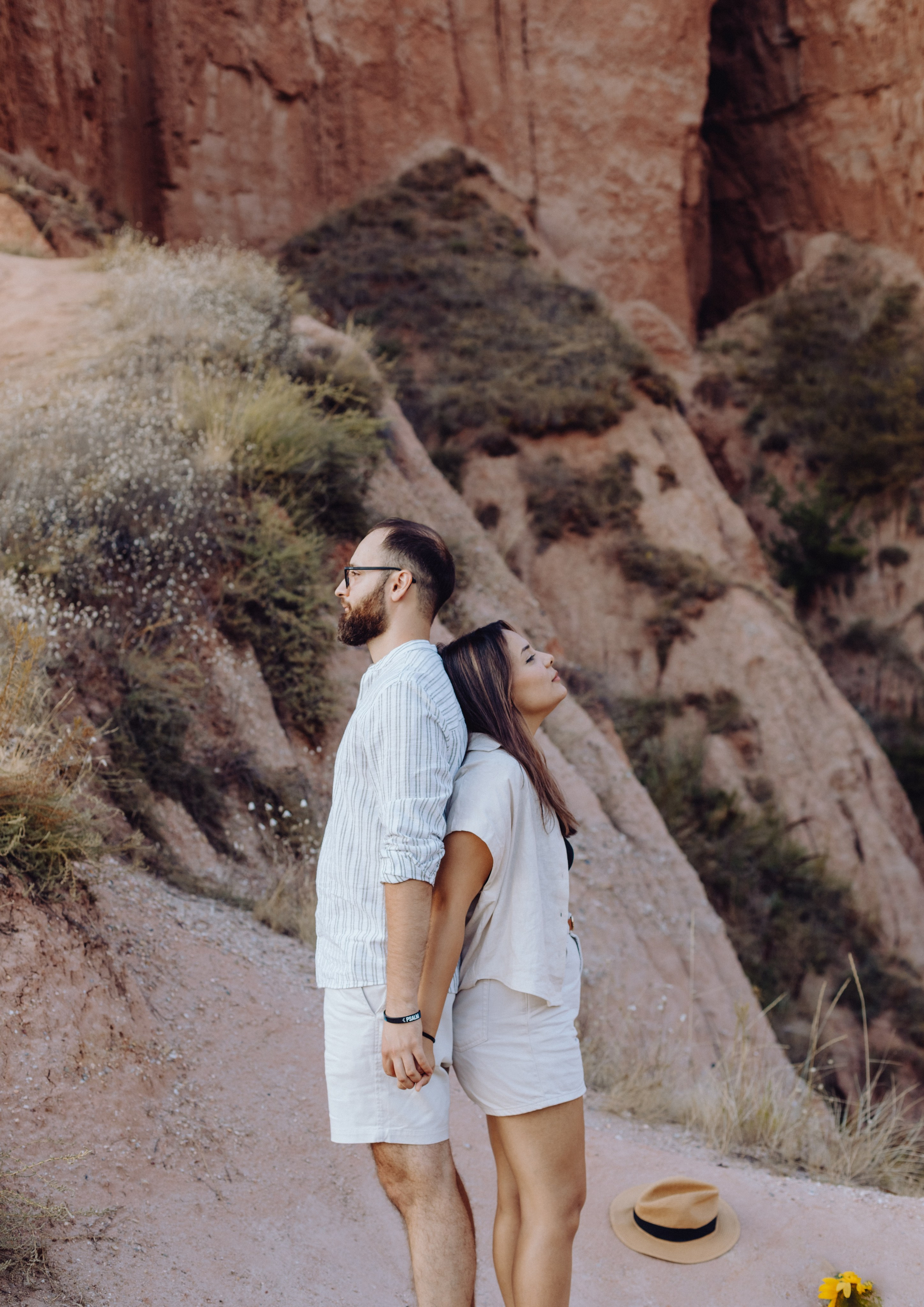 Moise & Delia. Wedding & couple photographer from Romania Rut Vetan