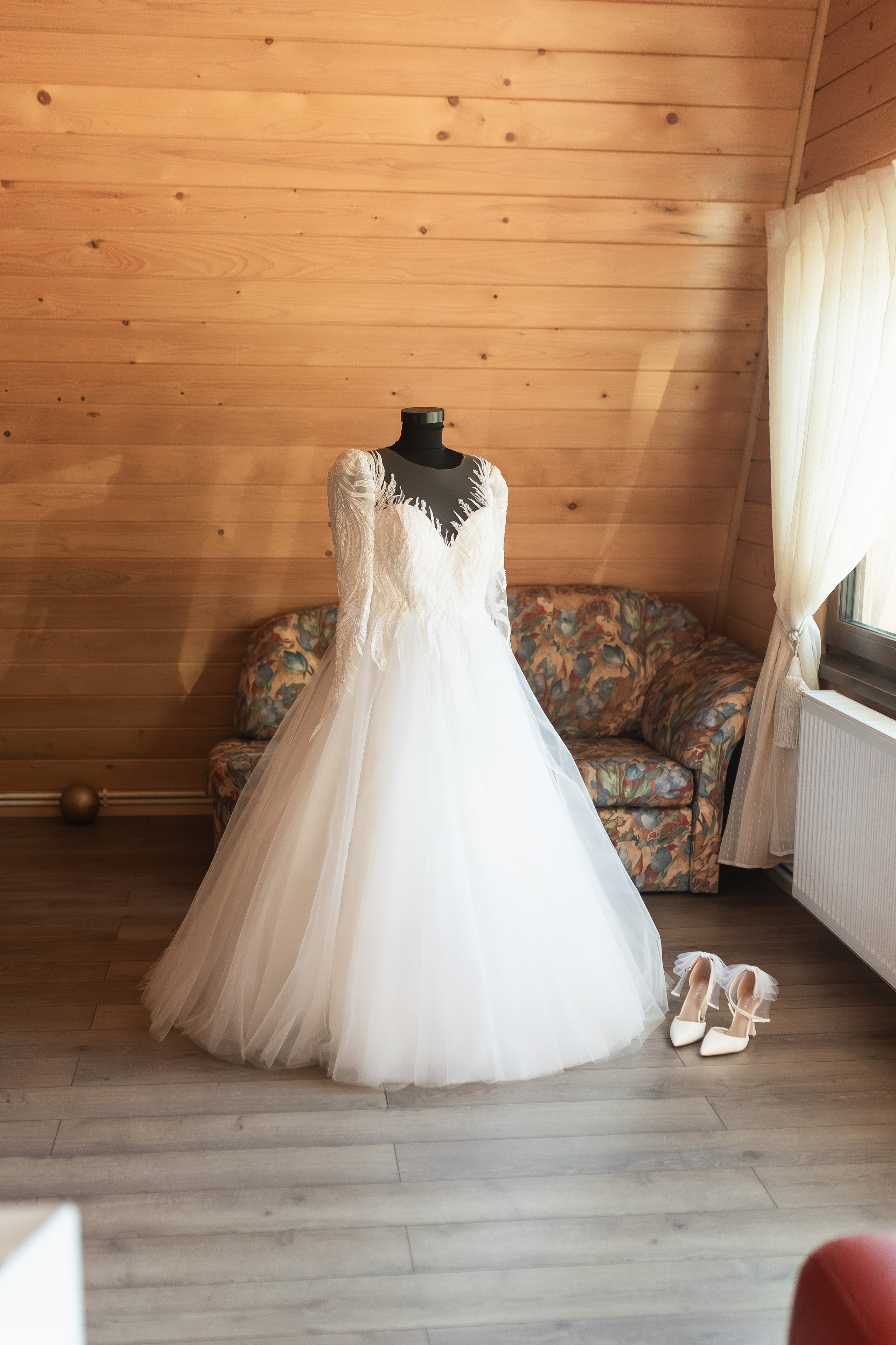 Oana & Andrei. Vlad Aconstantinesei Photographer