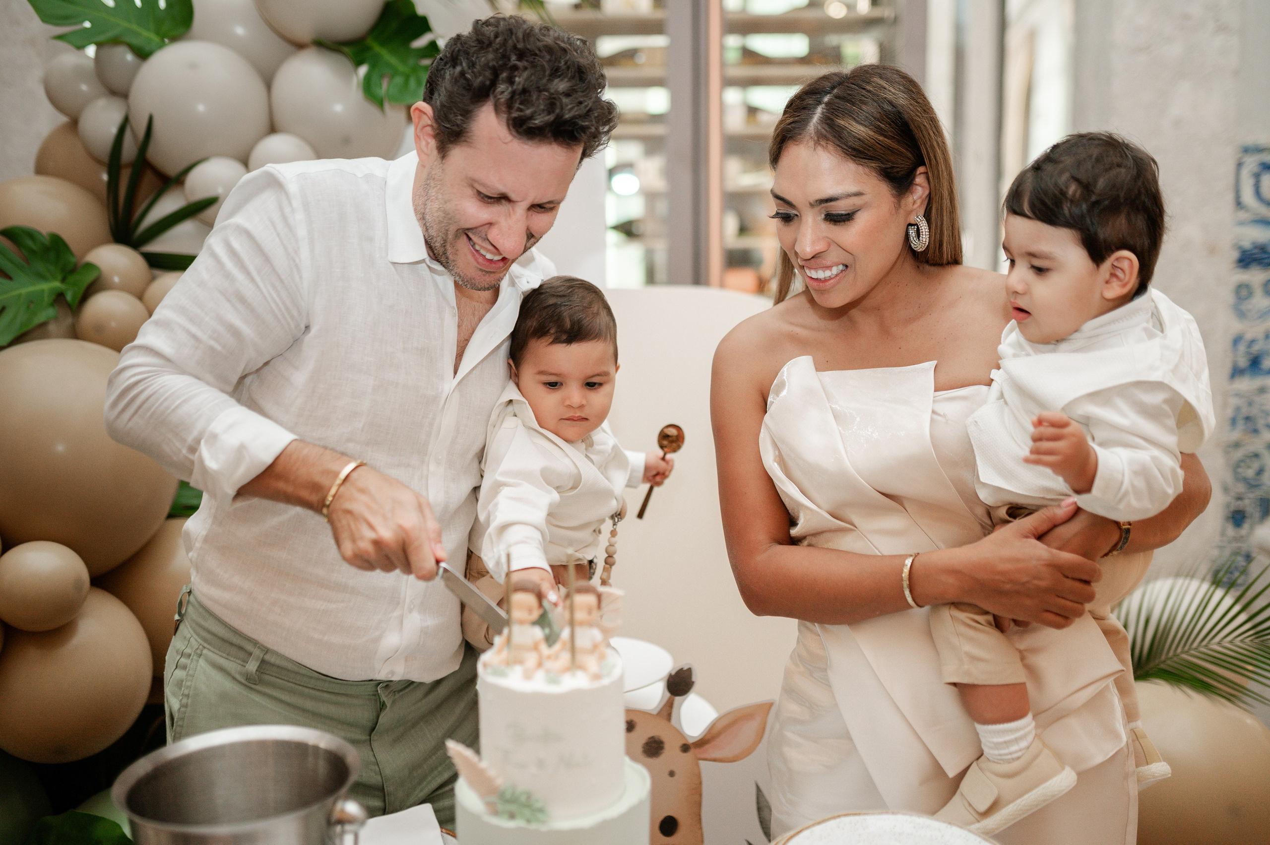 Фотосъёмка крестин — тёплые и значимые моменты. Ваш фотограф в Лиссабоне — Анна Белова