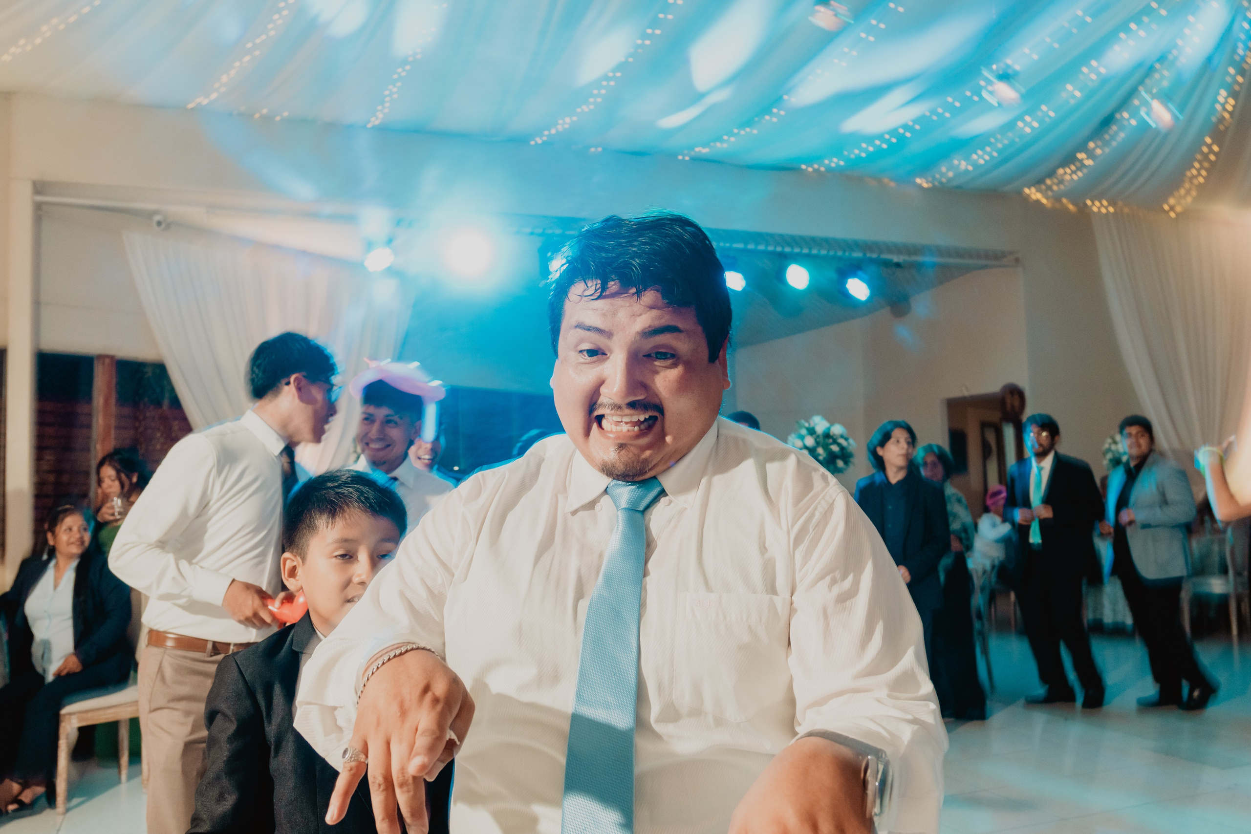 FERNANDO + MARIBEL | BODA RELIGIOSA. Studio KVTA | Fotografía y Video de Bodas en Arequipa