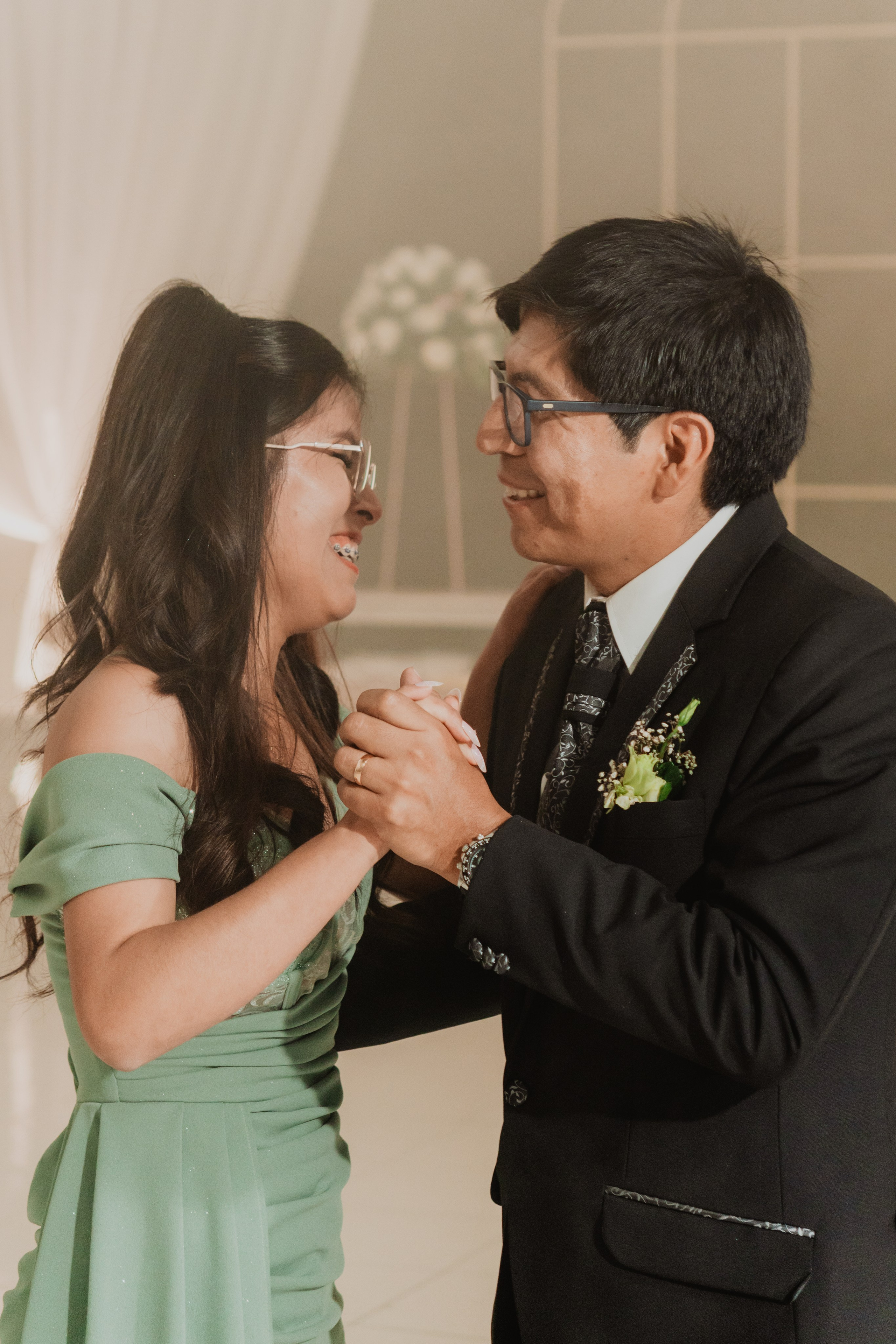 FERNANDO + MARIBEL | BODA RELIGIOSA. Studio KVTA | Fotografía y Video de Bodas en Arequipa