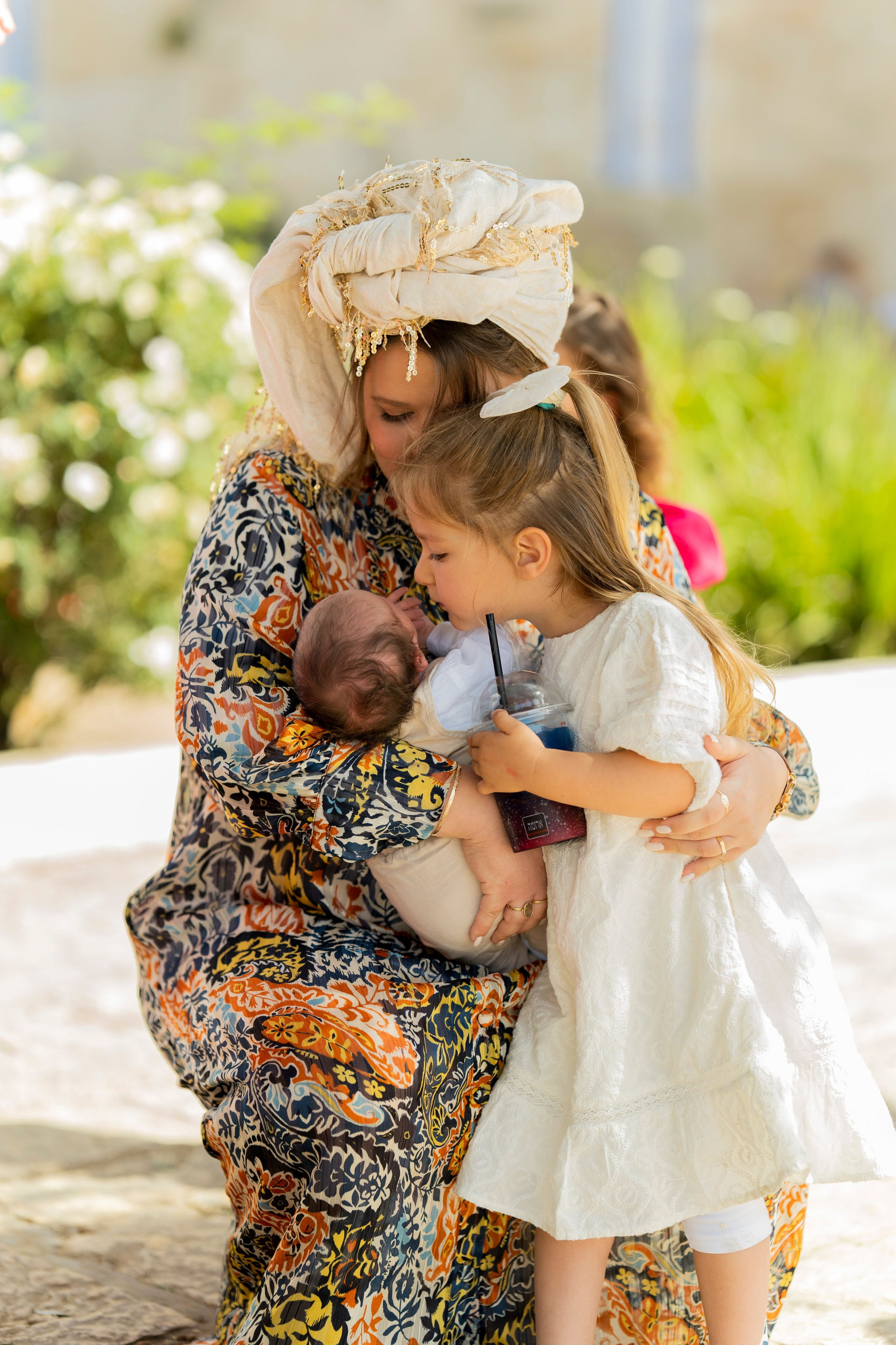 הברית של נחמן חזן. יוסף מזרחי צילום חתונה, ברית וזוגיות. צלם מקצועי שאוהב להוציא אתכם הכי יפים ברגעים הכי מרגשים