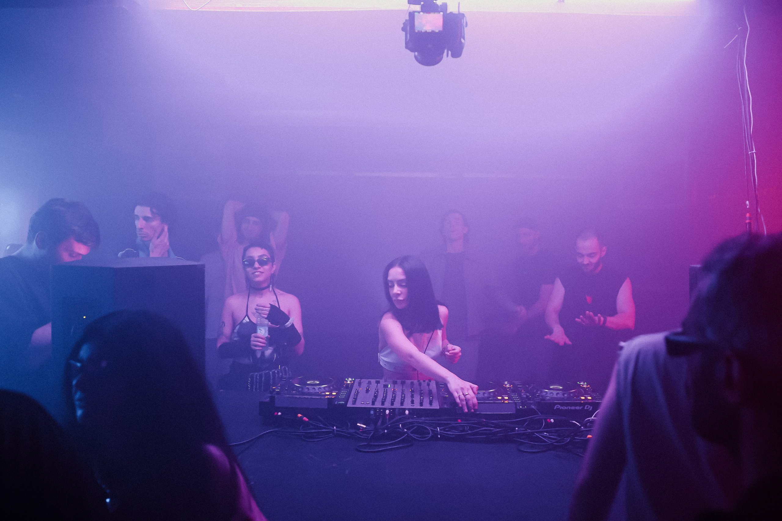 Event reportage (WHATISGOINGON x HOW). Asmikiam