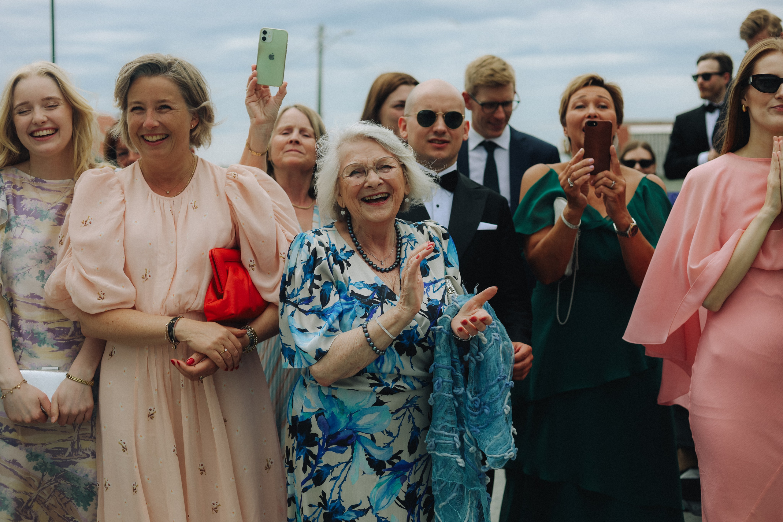 Just lots of love. Warm family & Wedding stories