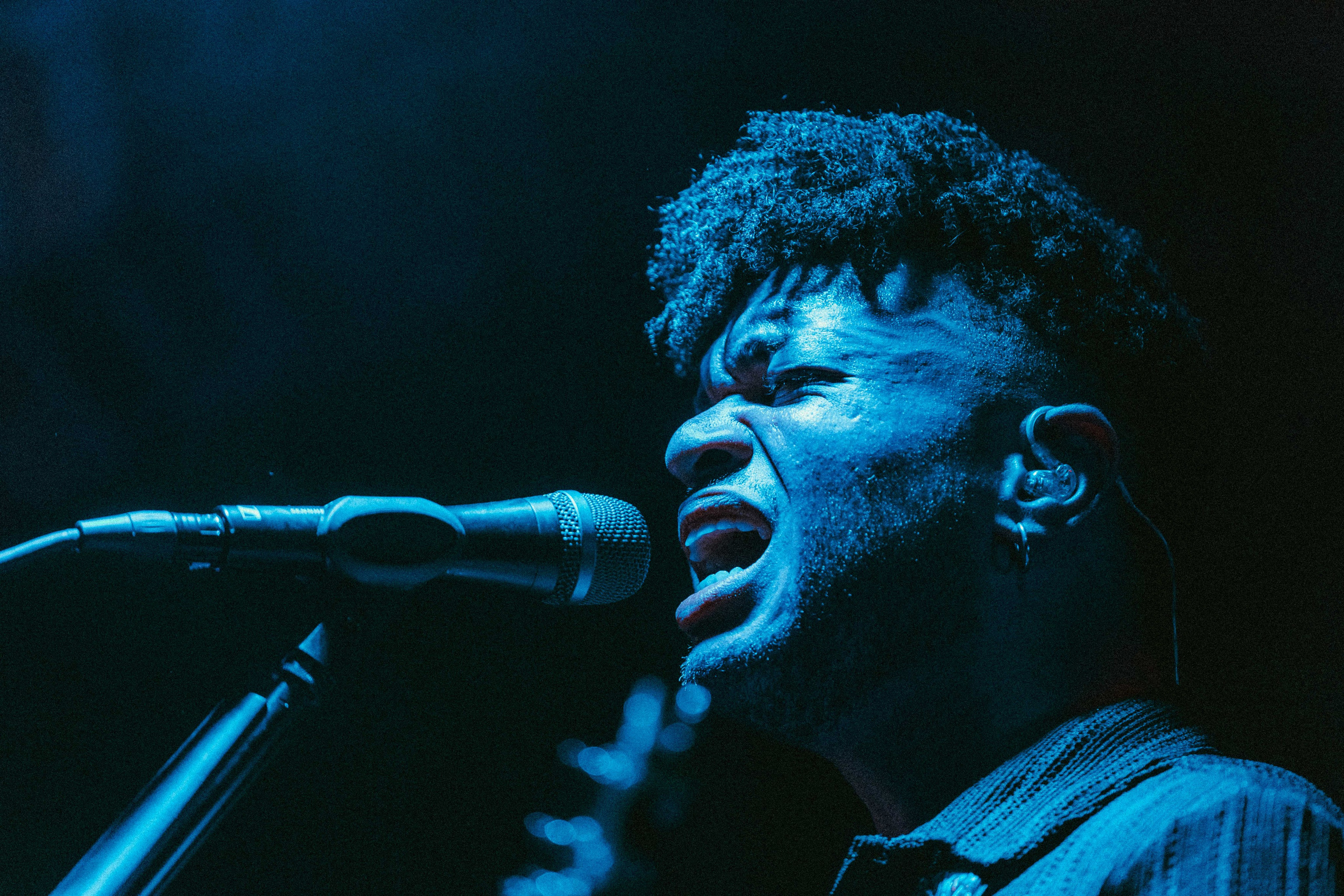 MoonShot. Concert and portrait photographer in Prague