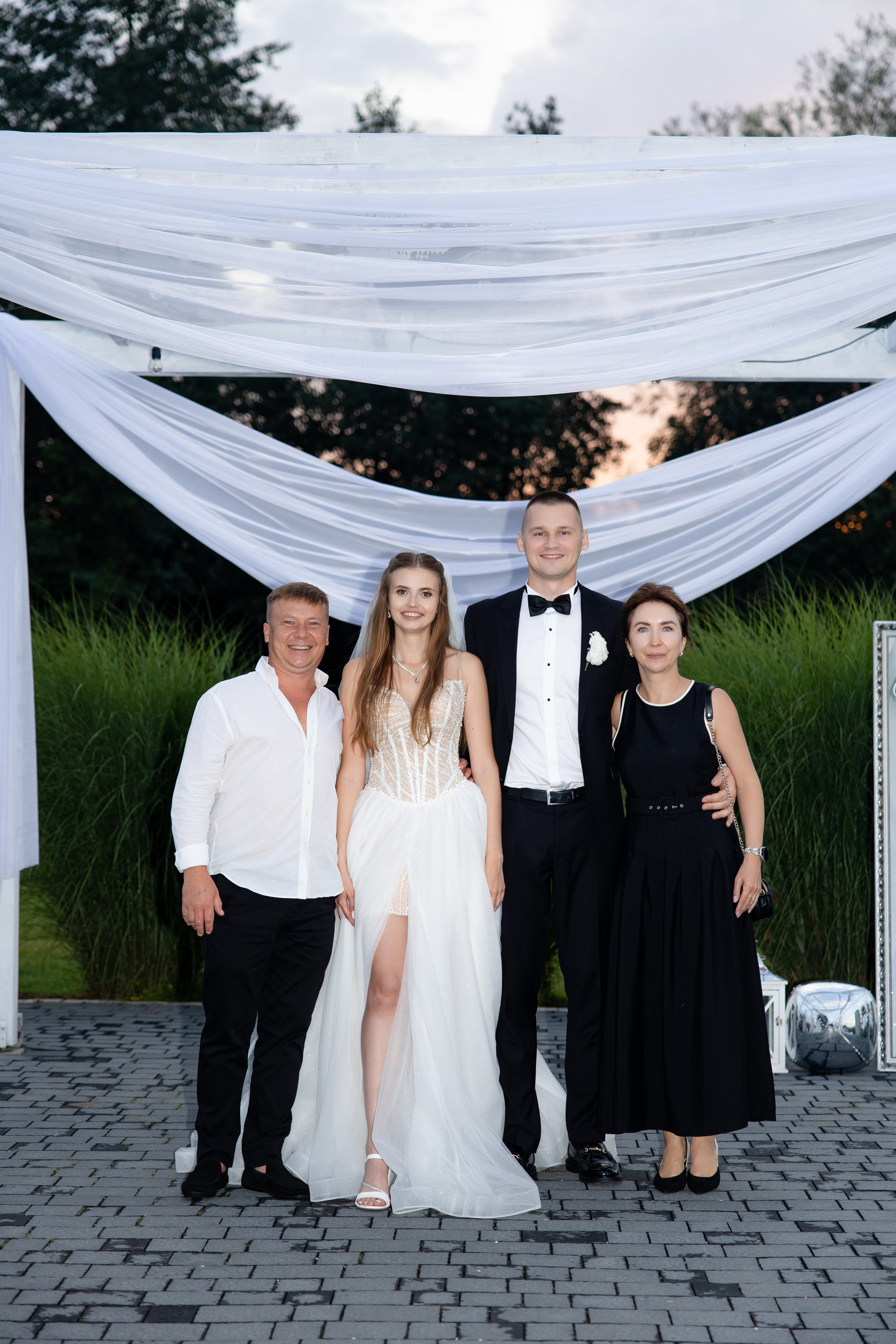 Артур + Анастасія. Весільний, сімейний фотограф Варшава