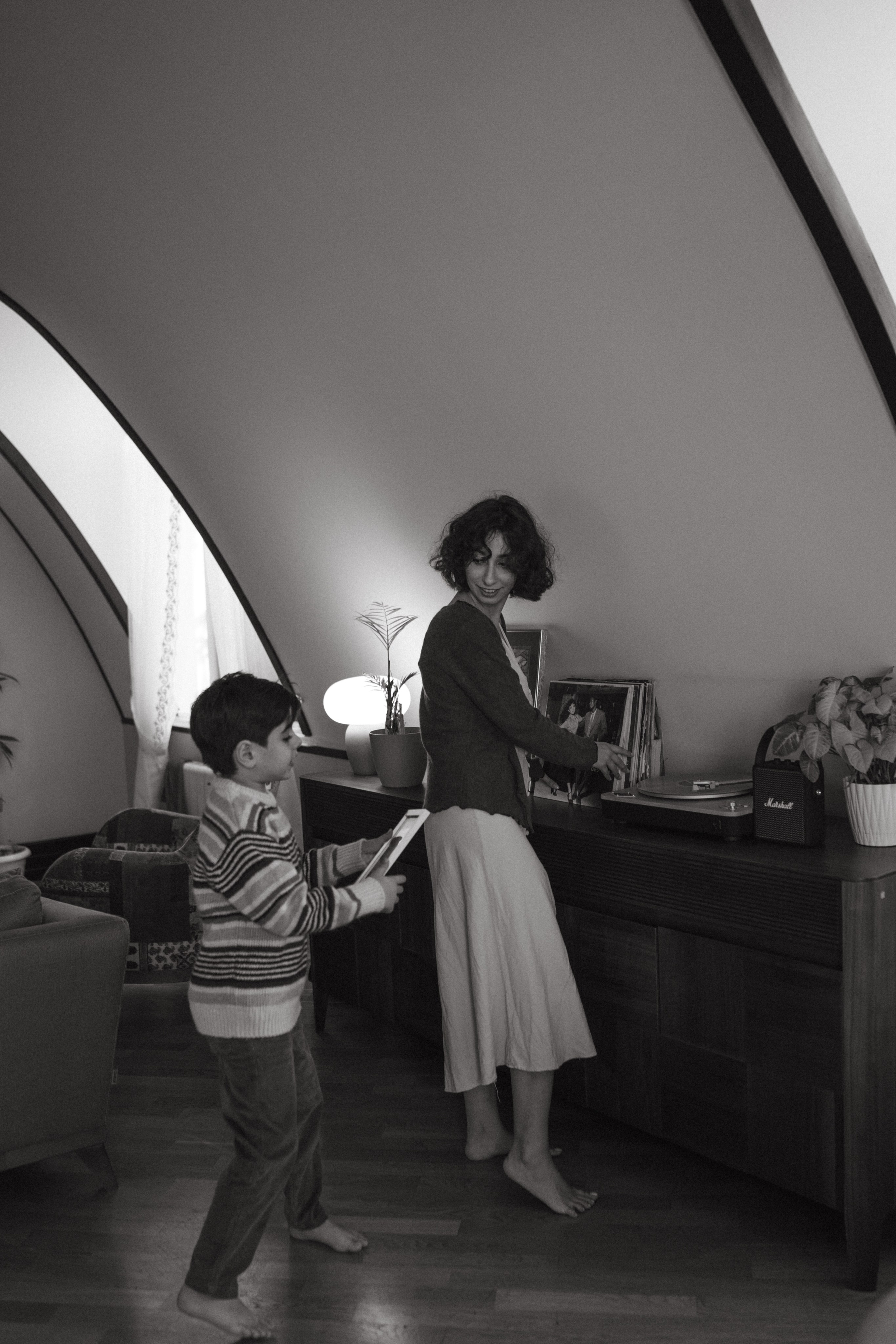 Seyrana, Raul and Rauf. Family photographer in Saudi Arabia