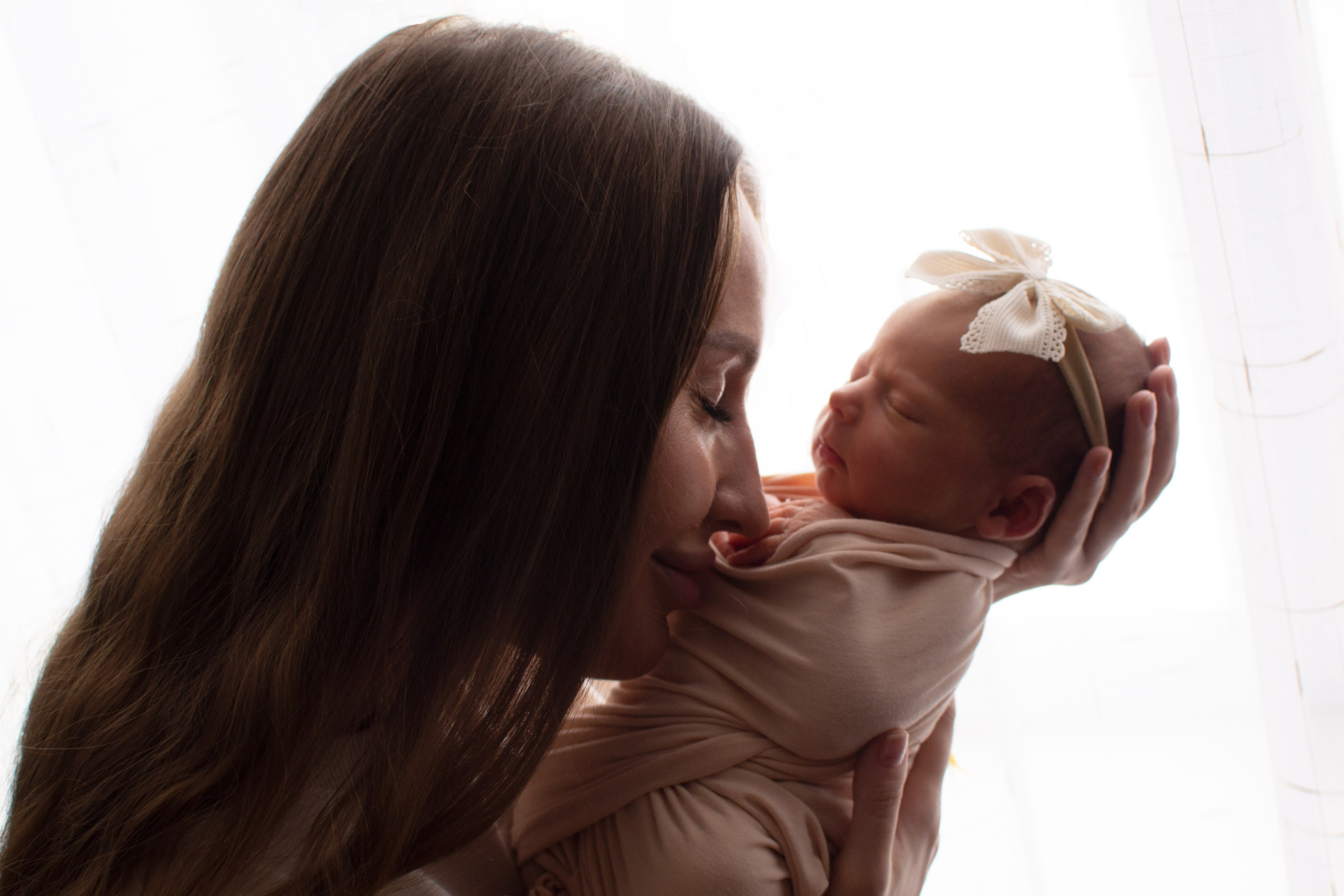 Новорожденные малыши (ньюборн newborn). Фотограф новорожденных в Темиртау и Караганде Любовь Жукова newborn