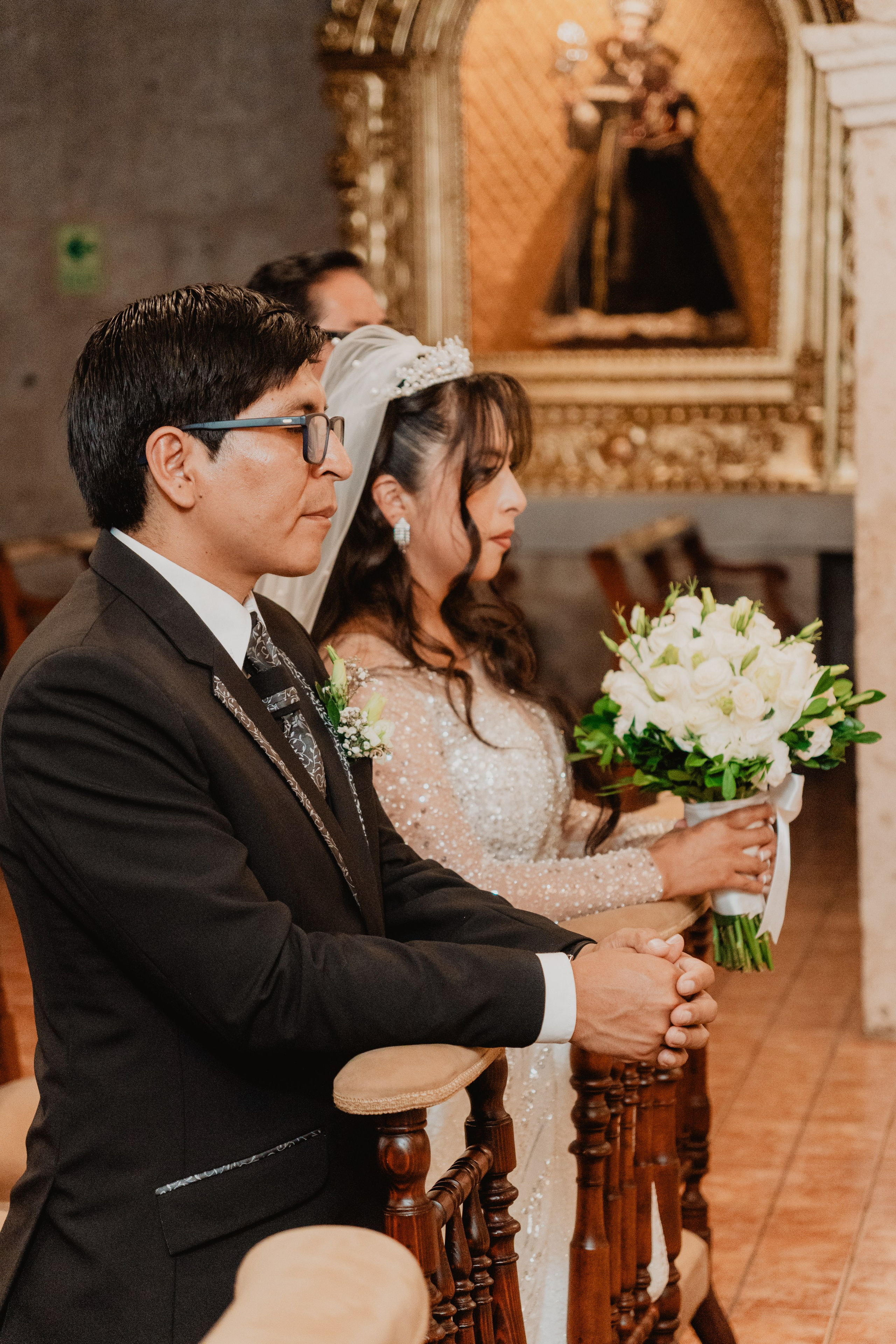 FERNANDO + MARIBEL | BODA RELIGIOSA. Studio KVTA | Fotografía y Video de Bodas en Arequipa
