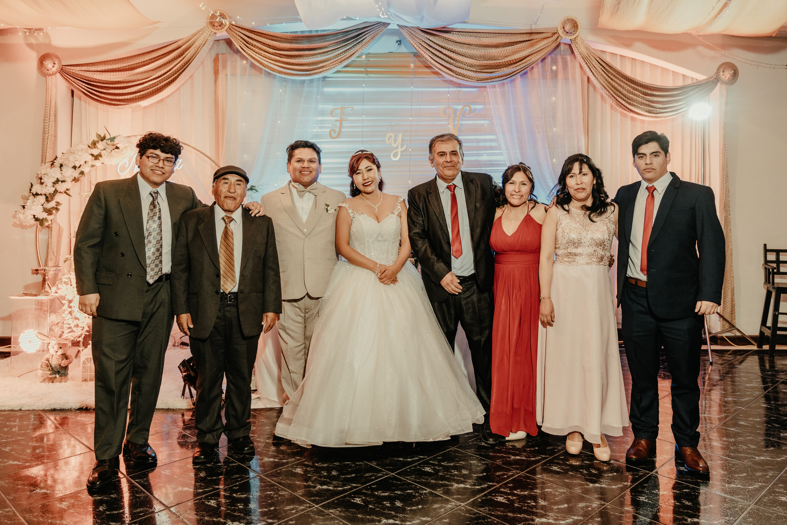 VANESSA + FRANKLIN BODA RELIGIOSA. Studio KVTA | Fotografía y Video de Bodas en Arequipa