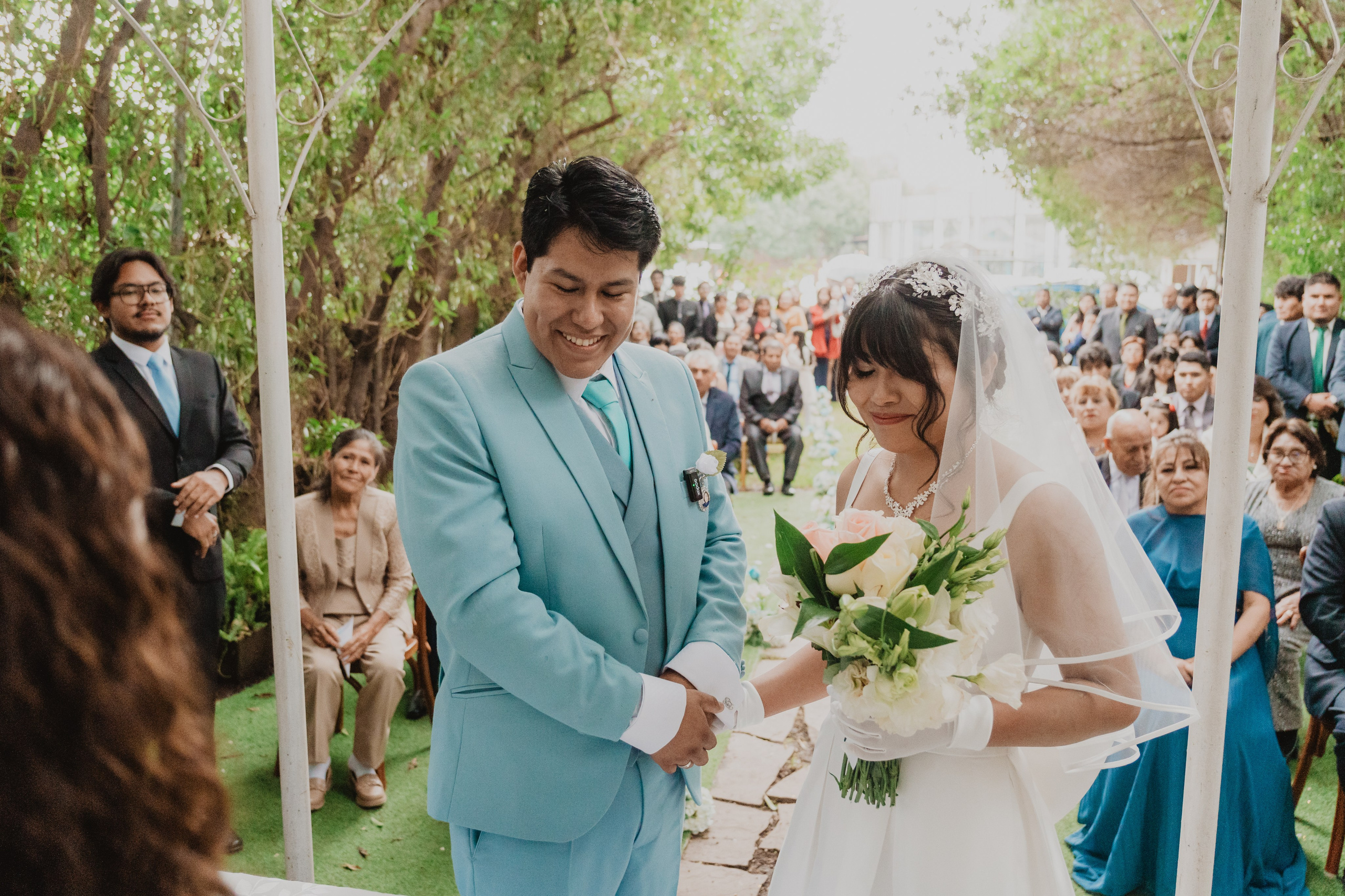 STEISY + EMMANUEL | BODA RELIGIOSA. Studio KVTA | Fotografía y Video de Bodas en Arequipa
